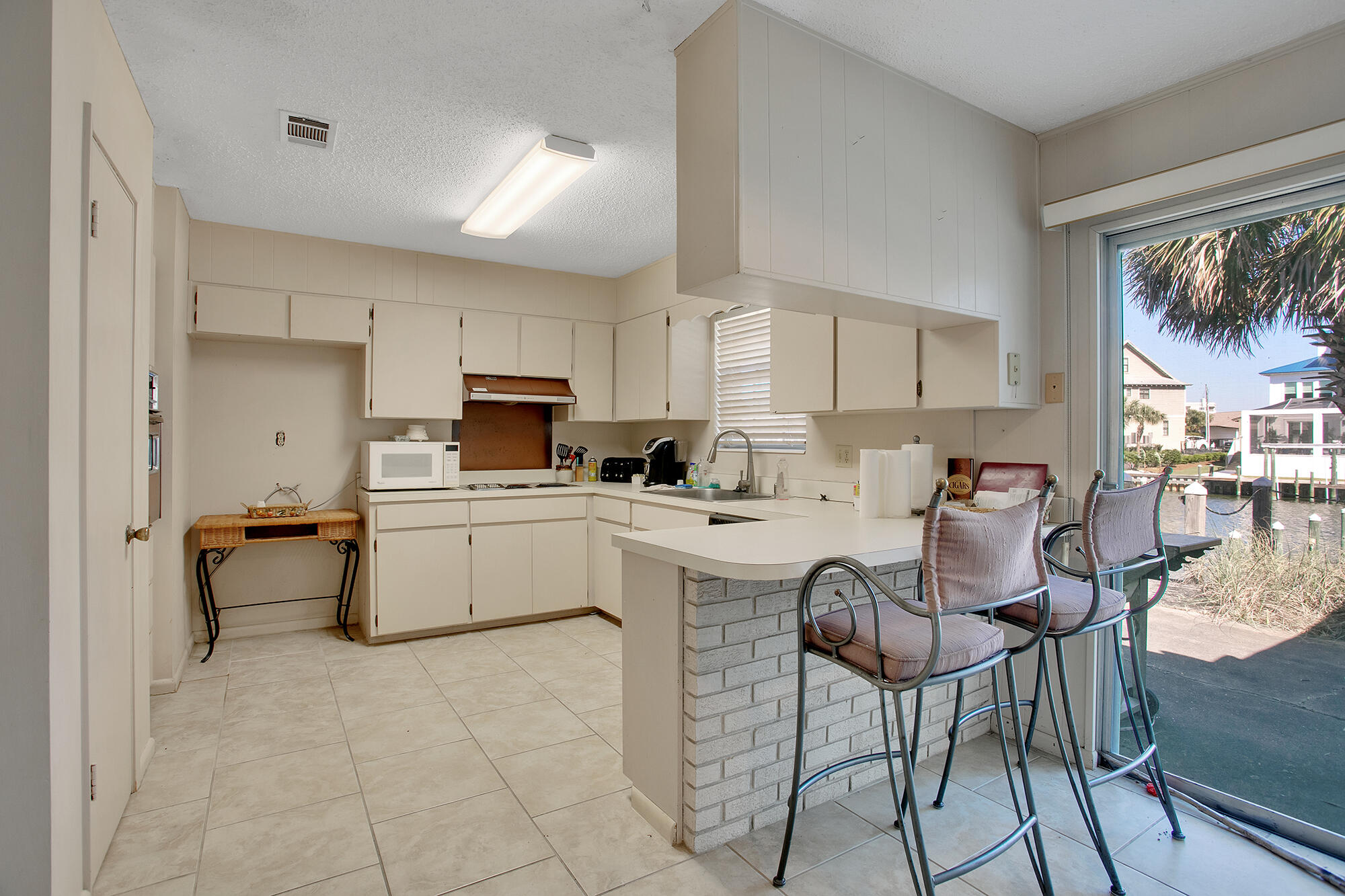 HOLIDAY ISLE - Residential