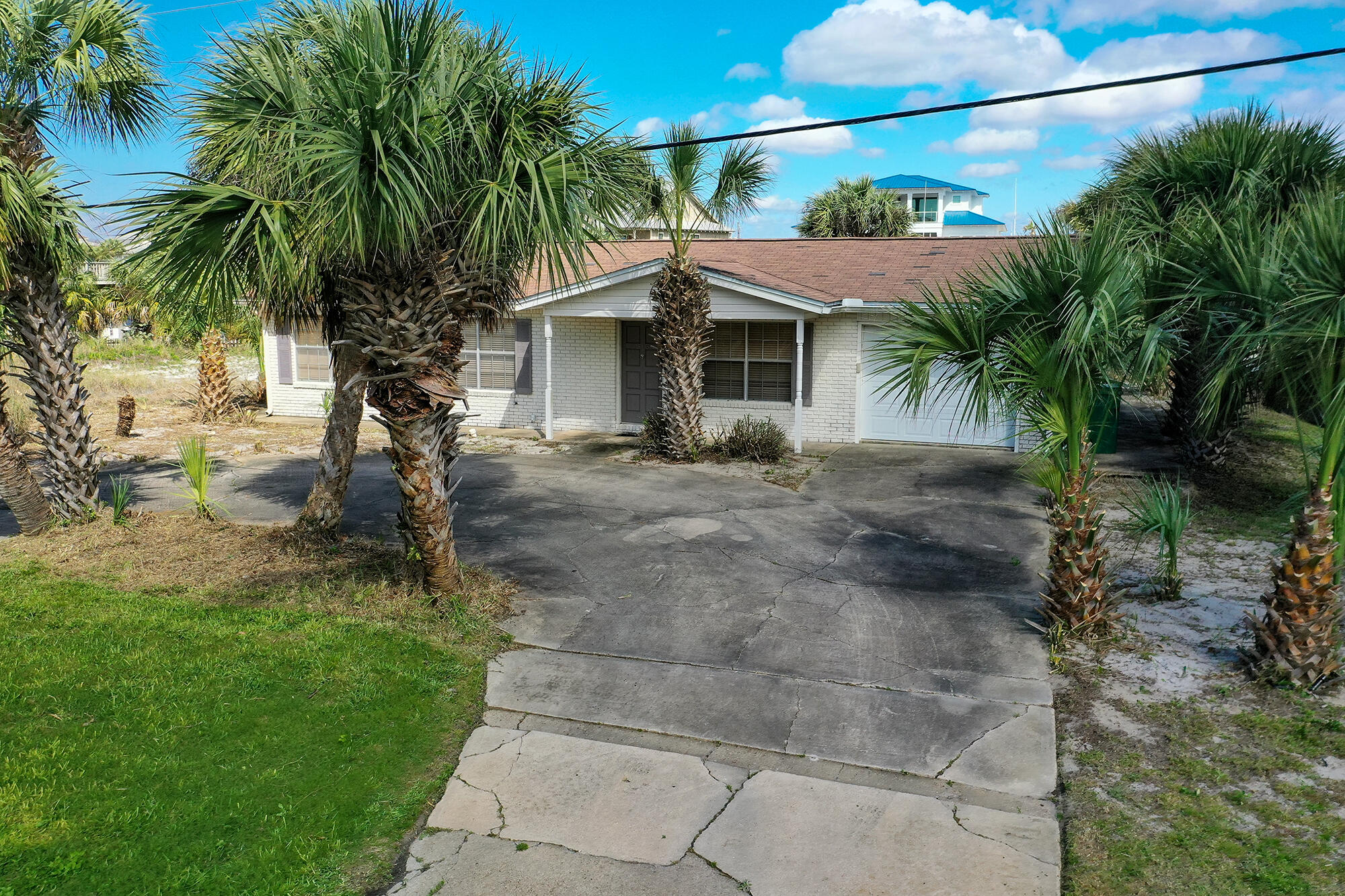 HOLIDAY ISLE - Residential