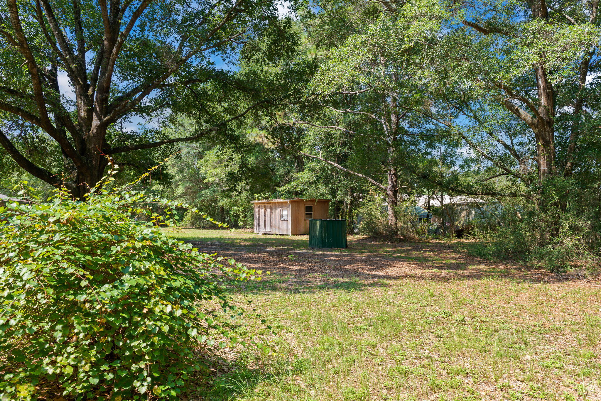 ARGYLE ACRES - Residential