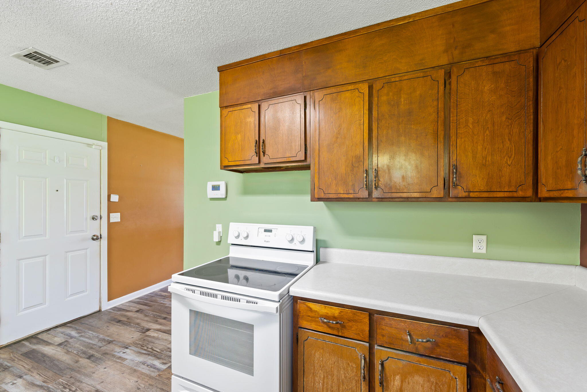 ARGYLE ACRES - Residential