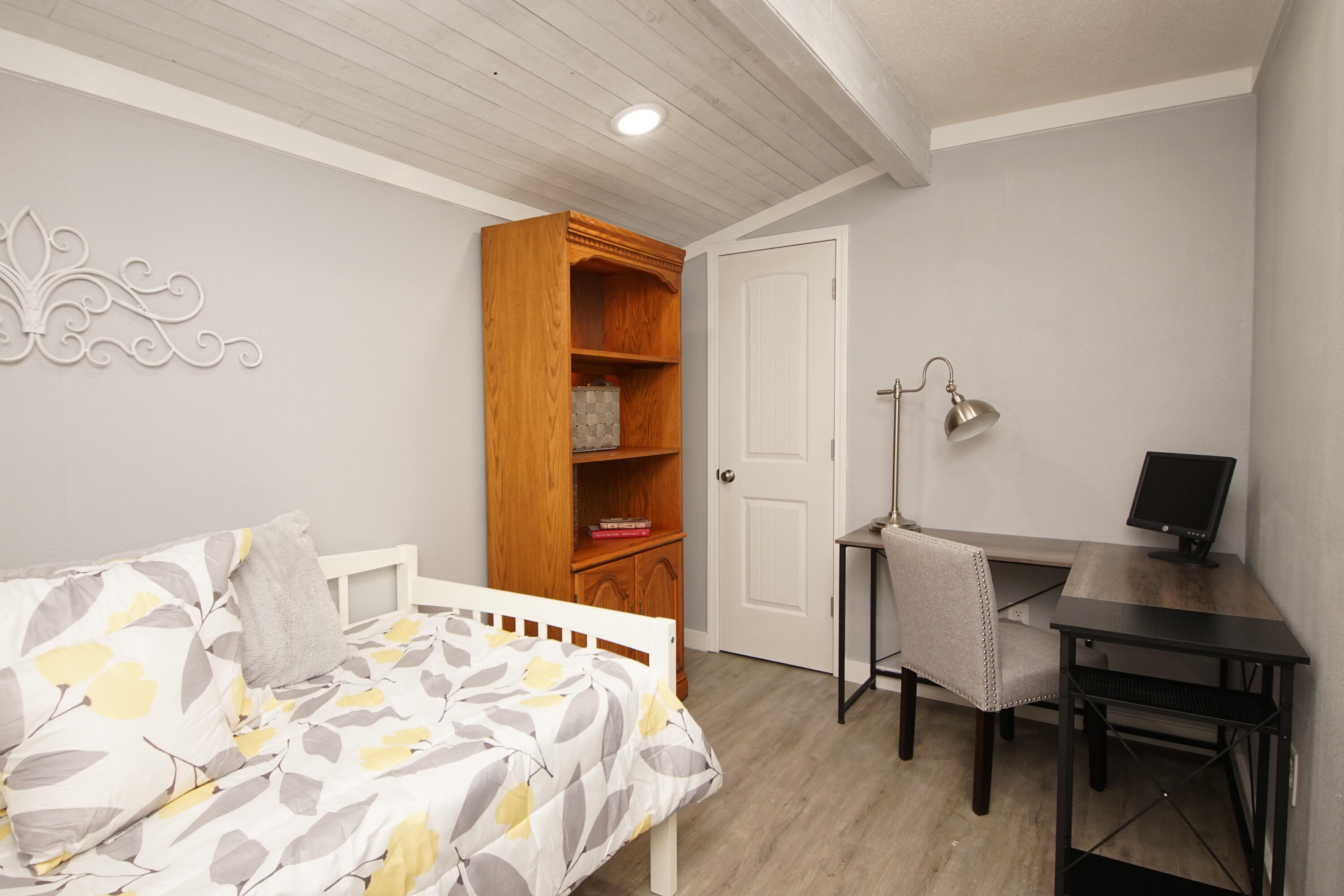 VALPARAISO PLAT # 6 - Residential