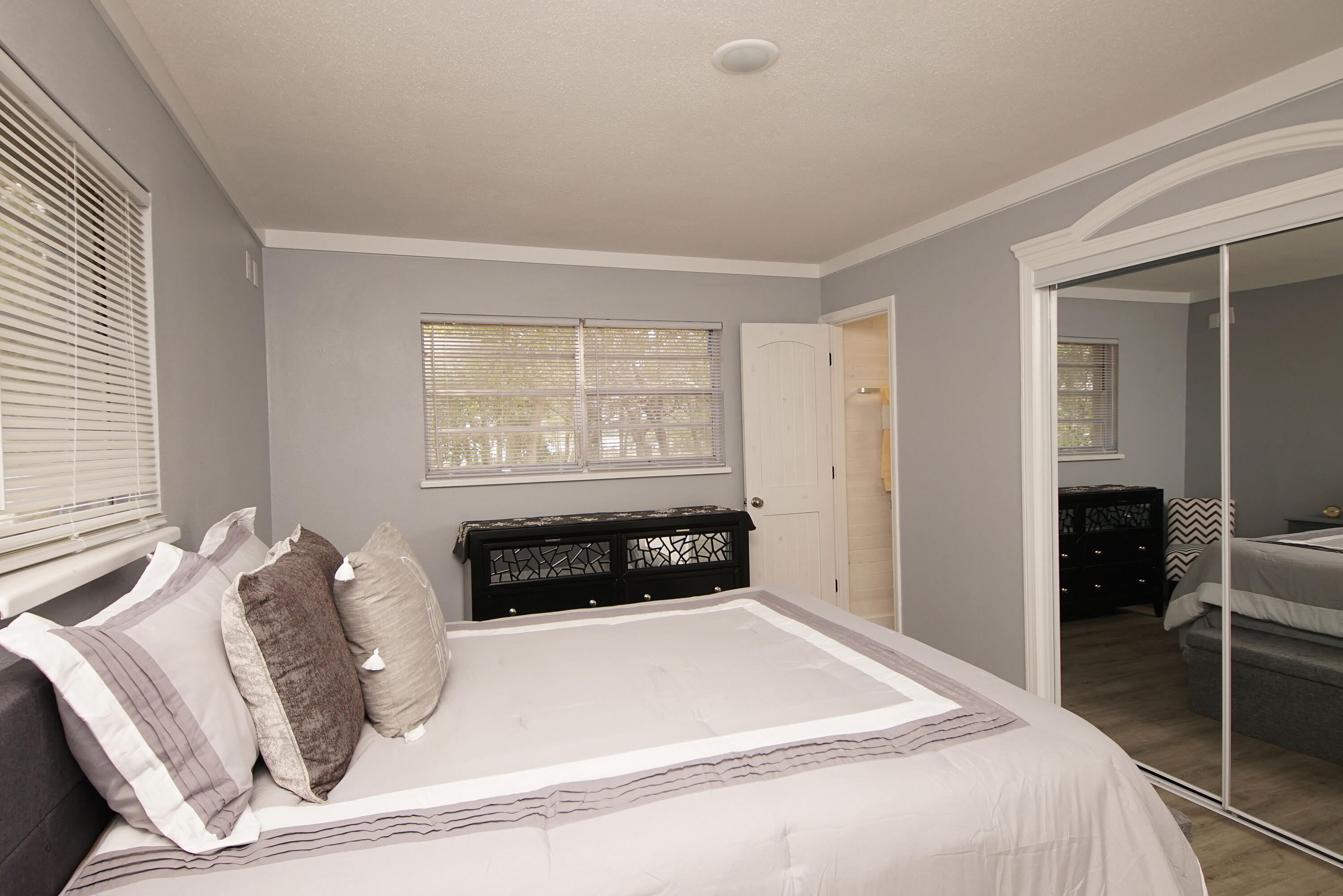 VALPARAISO PLAT # 6 - Residential