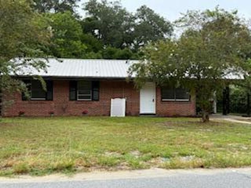Special home waiting on new owners.   This cozy home has 3 bedroom 1 bath home features new wiring throughout the home, new appliances to include range hood, painted kitchen cabinets with new pulls, new closet doors in 2 bedrooms and interior bedrooms doors, new ceiling fans in all three bedrooms, new lighting in dining room, and new interior paint throughout.  Location is convenient to many businesses and a short drive to Eglin AFB.