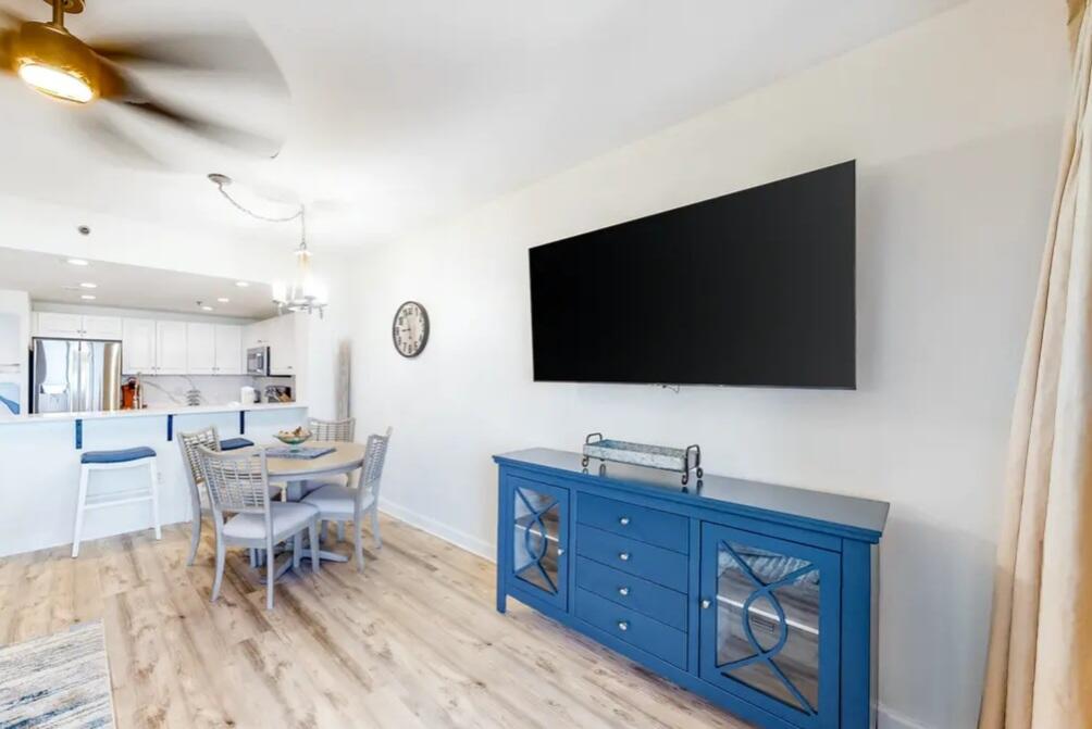 STERLING SHORES - Residential