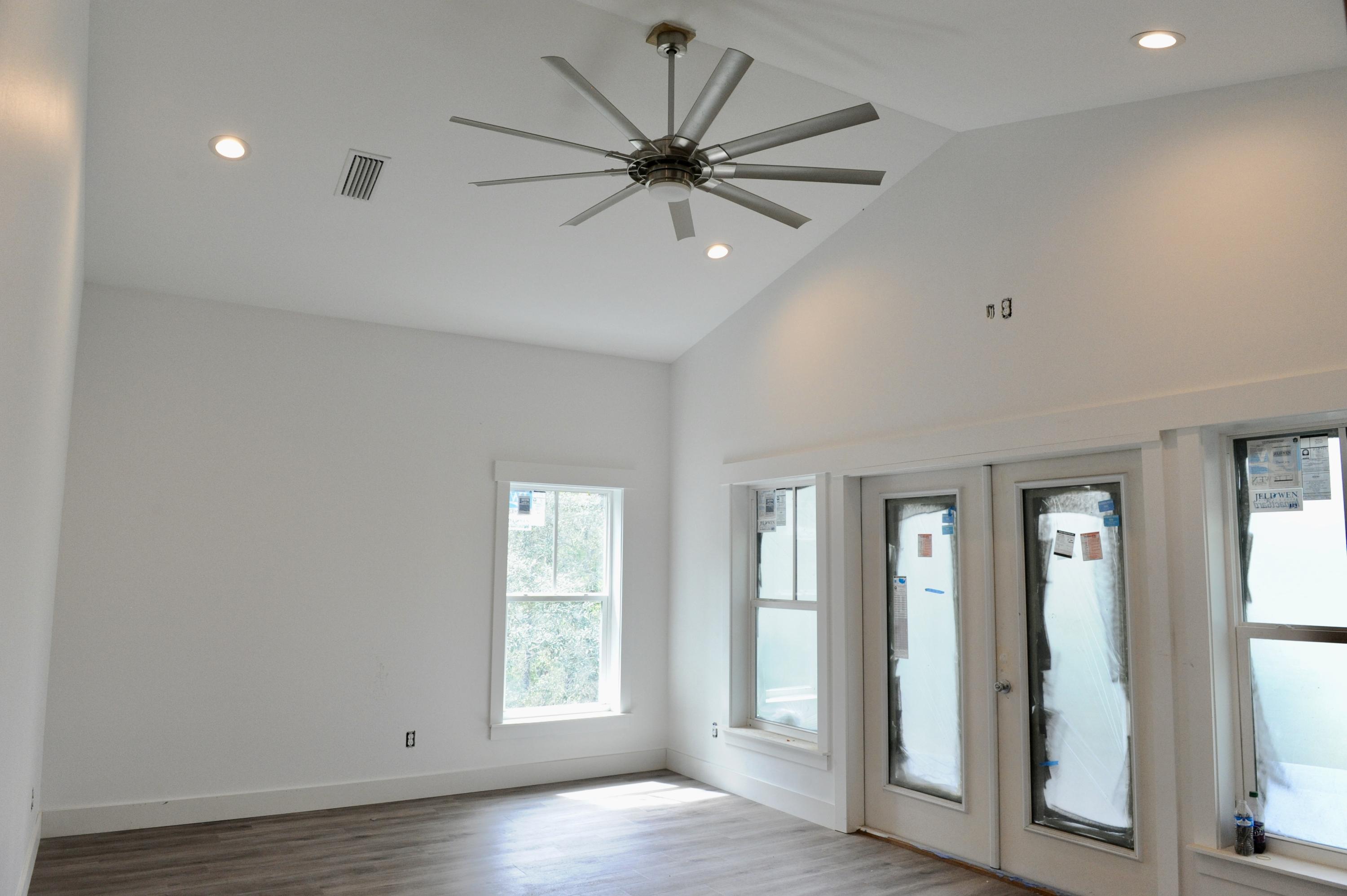 LAKESIDE AT BLUE MOUNTAIN BEACH - Residential