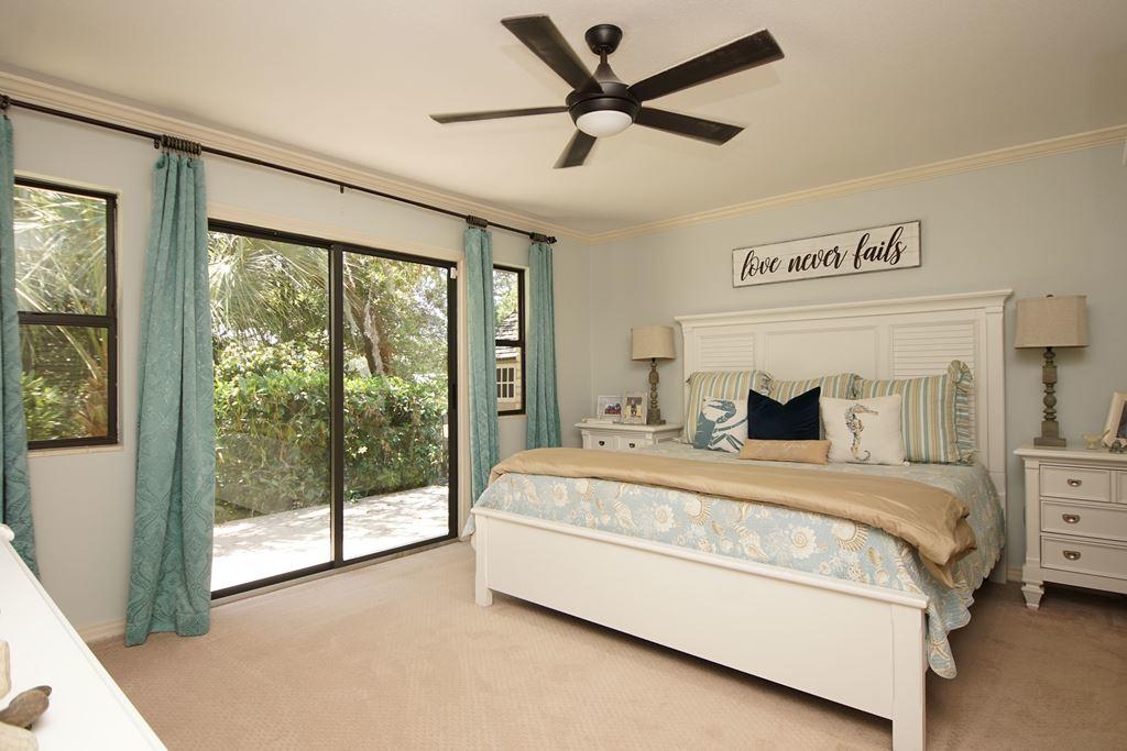 SUNSET STRIP - Residential