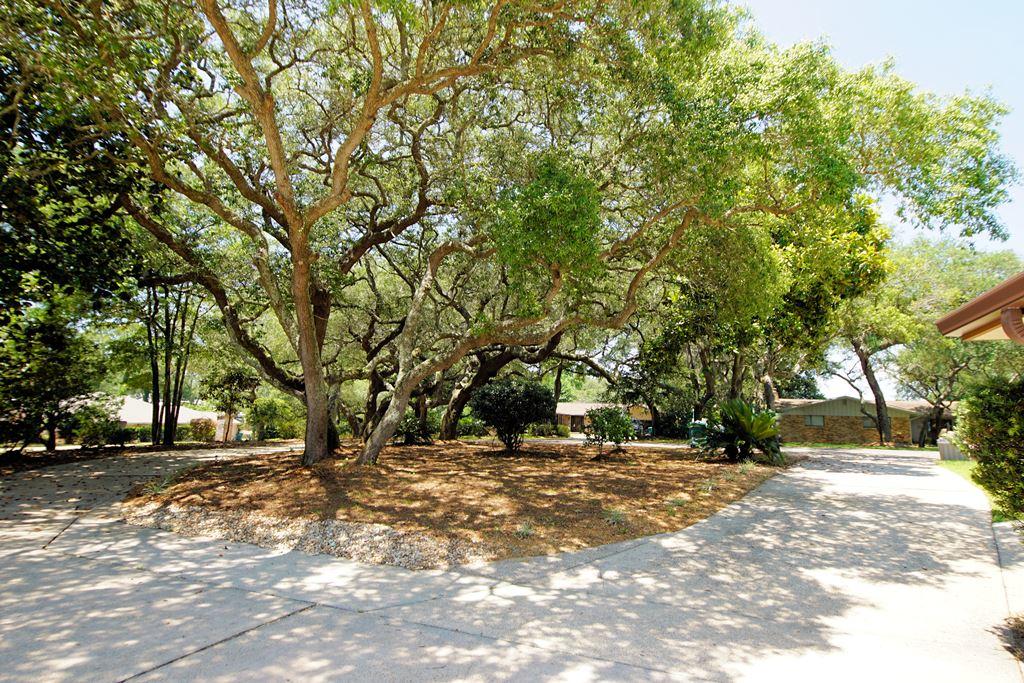 SUNSET STRIP - Residential