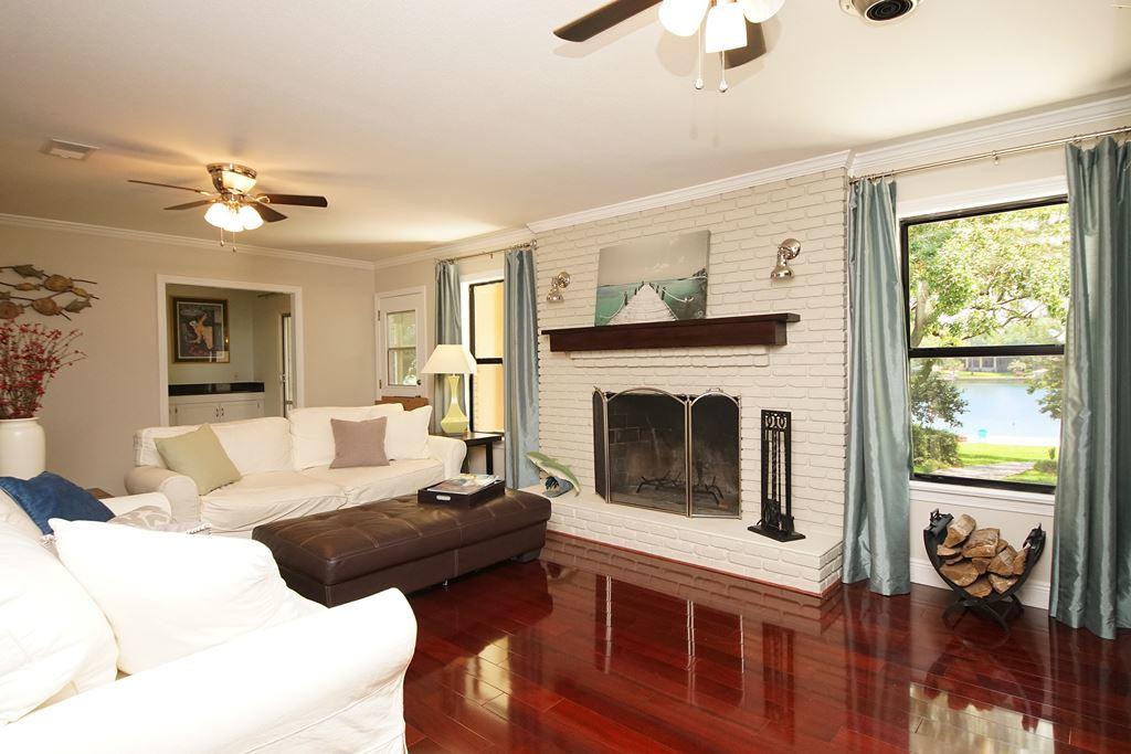 SUNSET STRIP - Residential