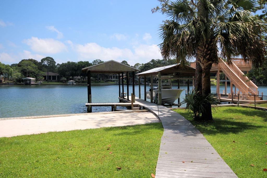 SUNSET STRIP - Residential