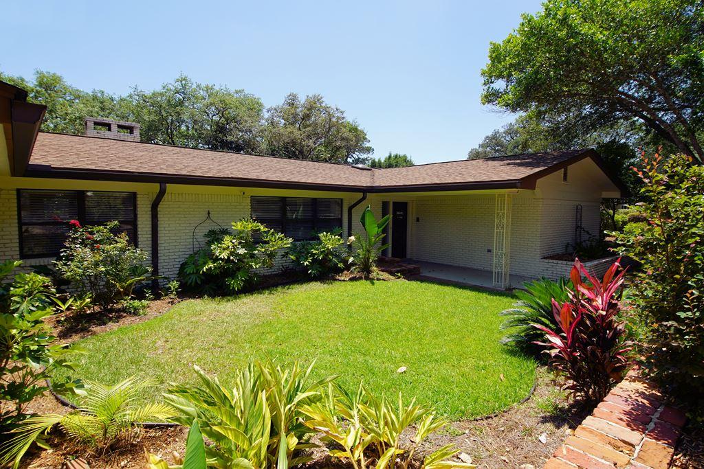 SUNSET STRIP - Residential