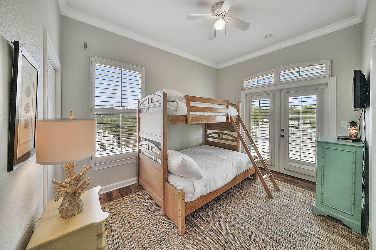 SEAWINDS S/D - Residential