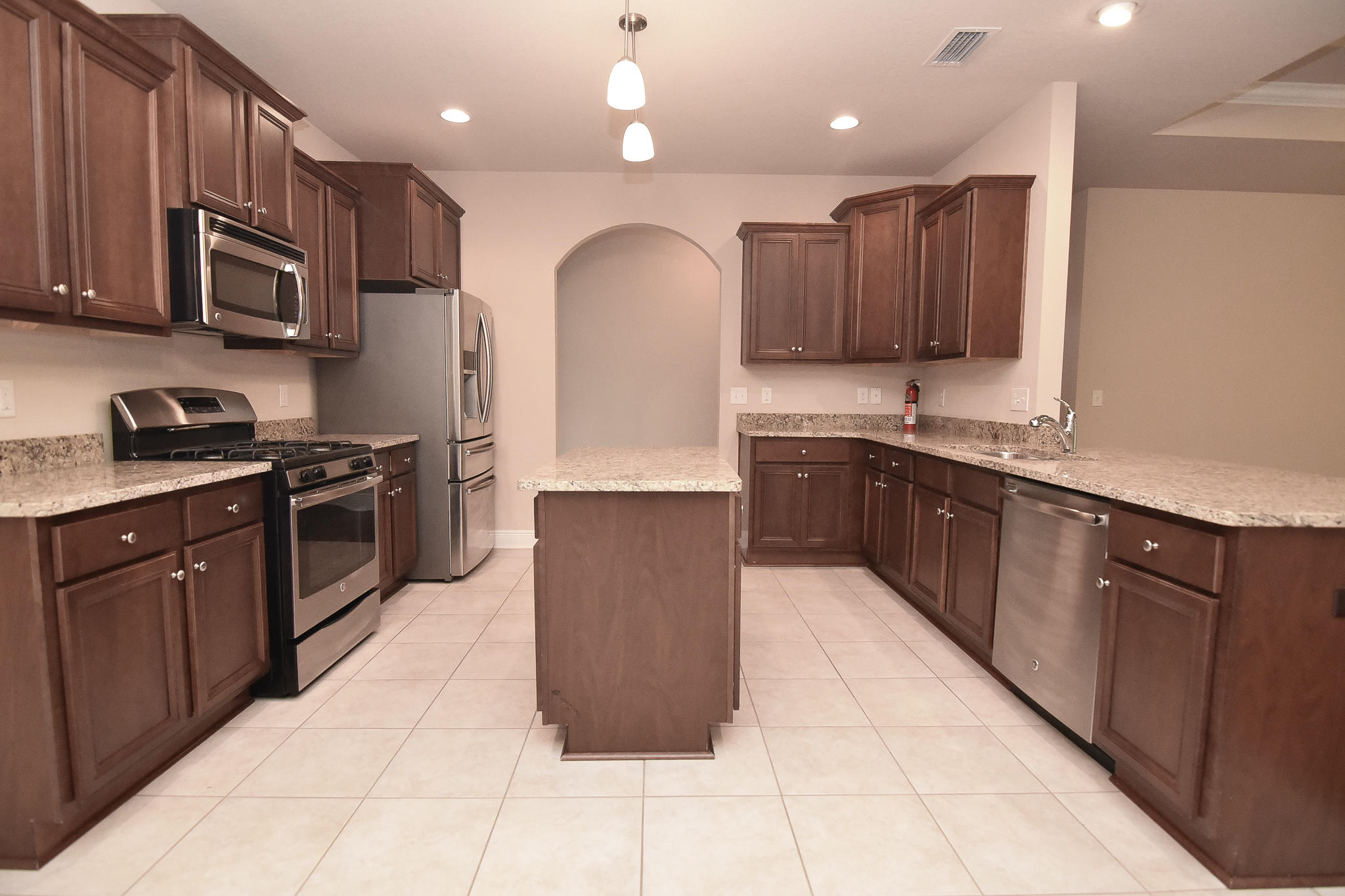 HAMMOCK BAY - Residential