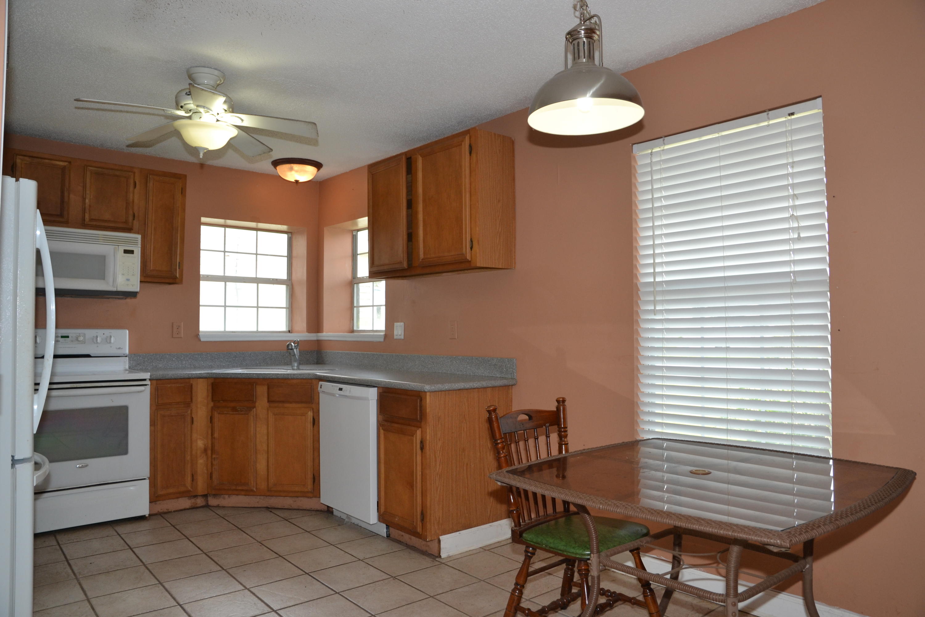 SOUTHWAY ESTATES 1ST ADDN - Residential