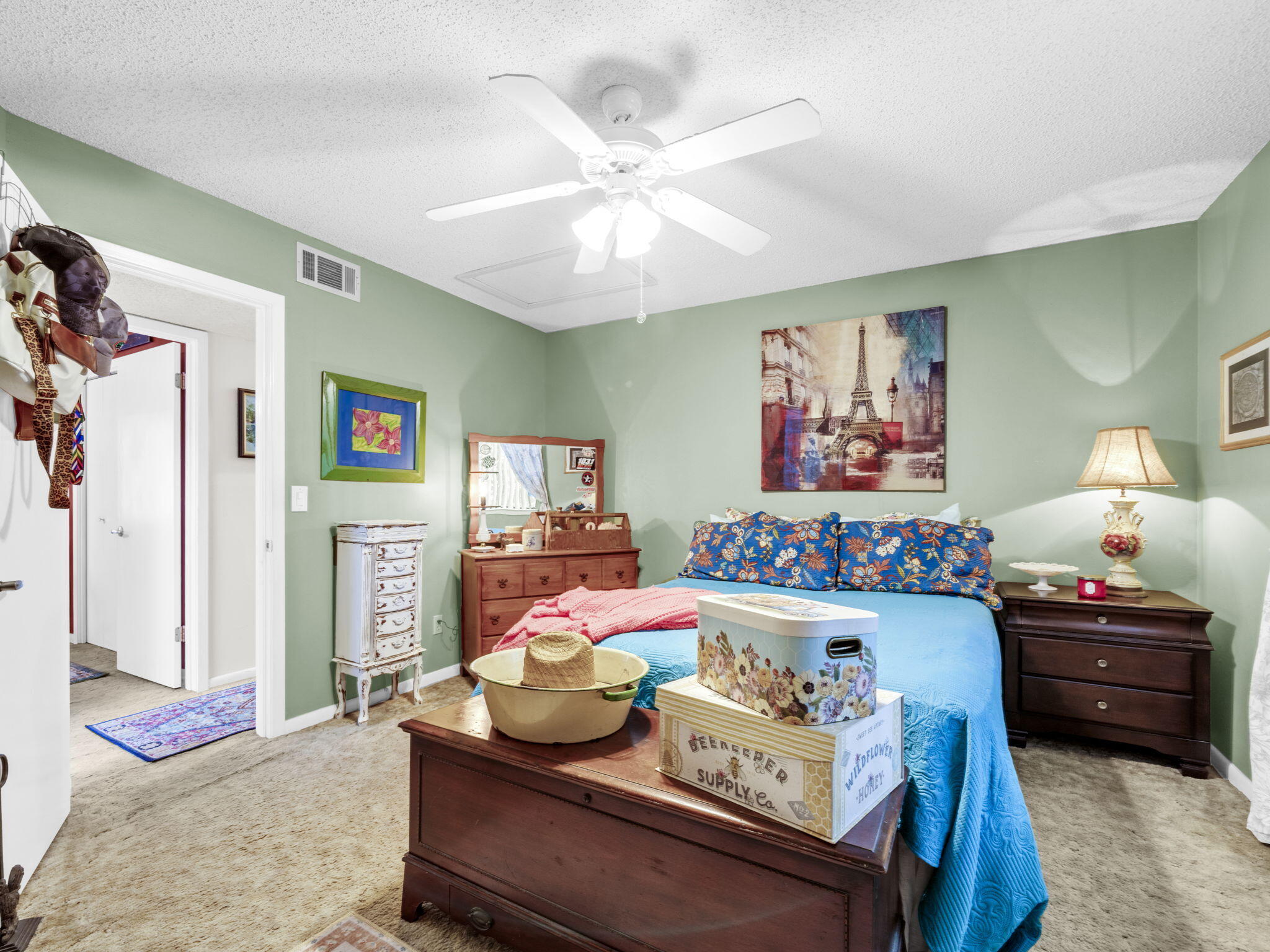 BAYWOOD T/H - Residential