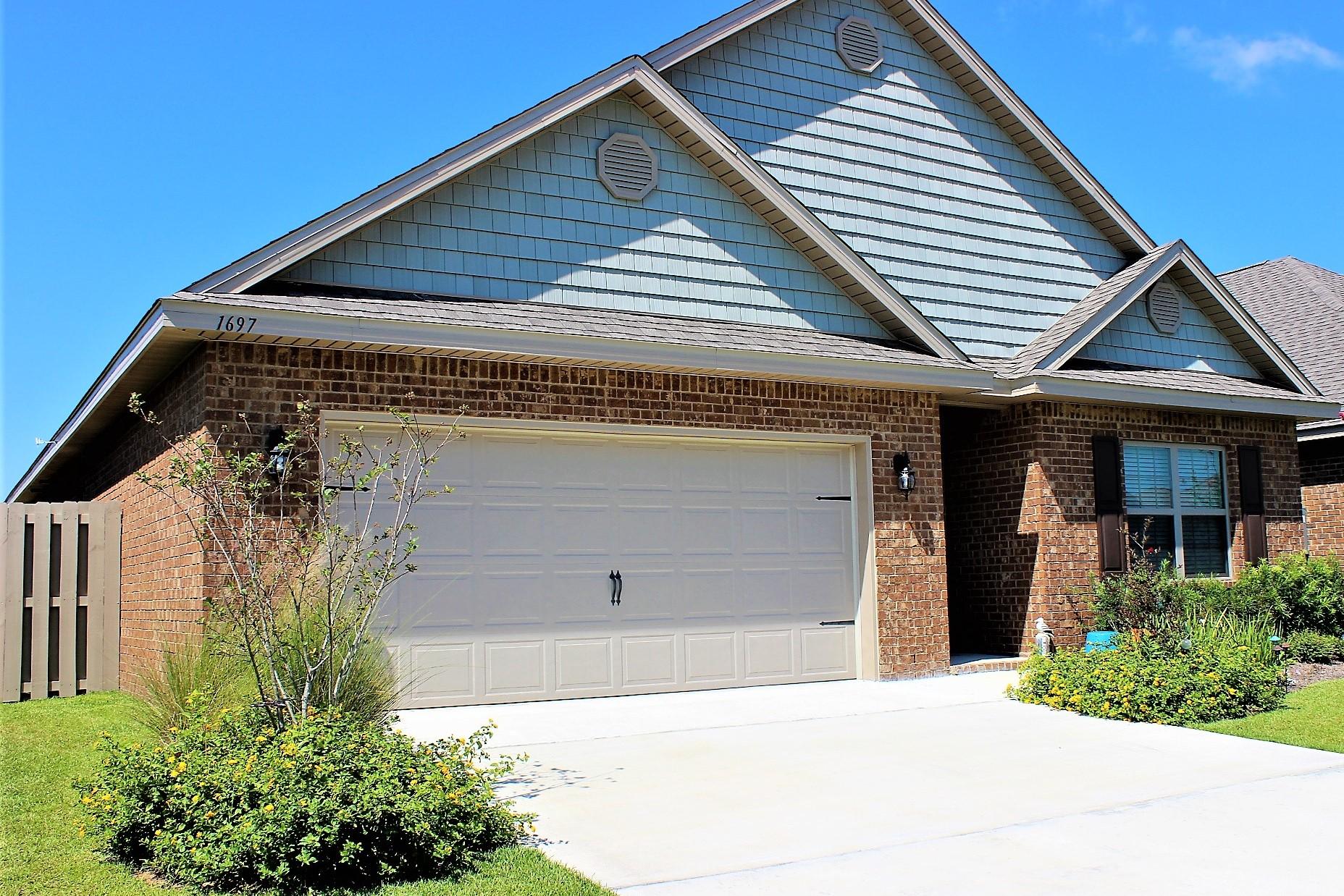 WATERFORD SOUND - Residential