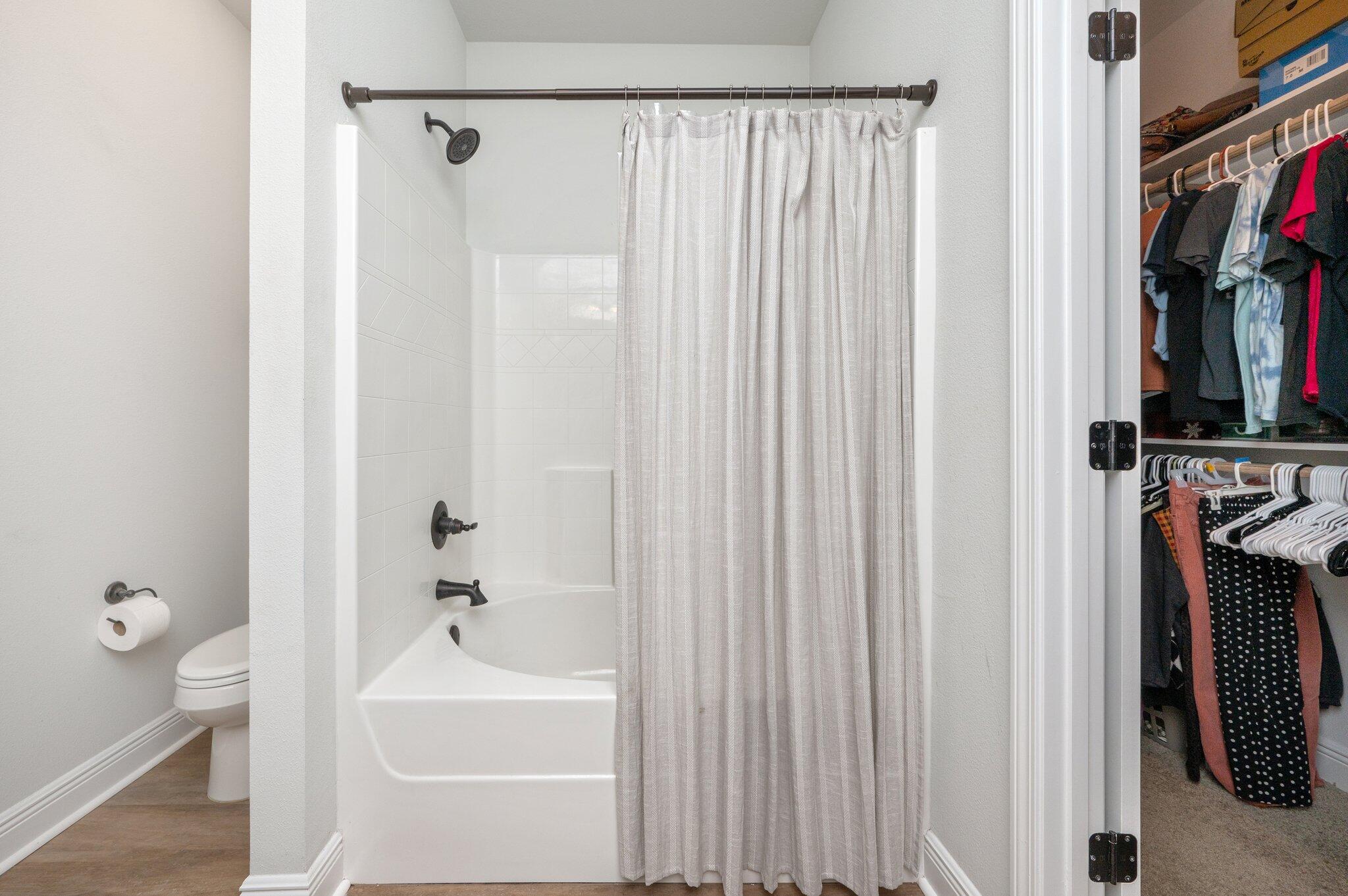 NORTH HILLS - Residential