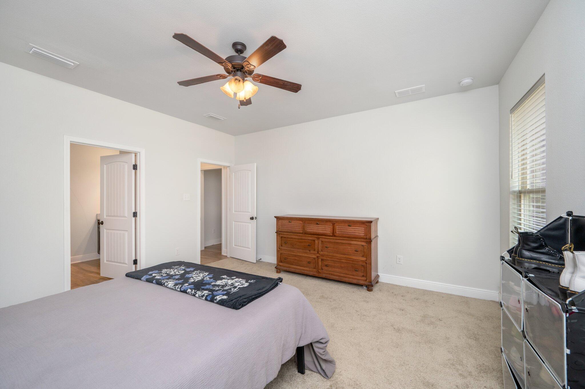 NORTH HILLS - Residential