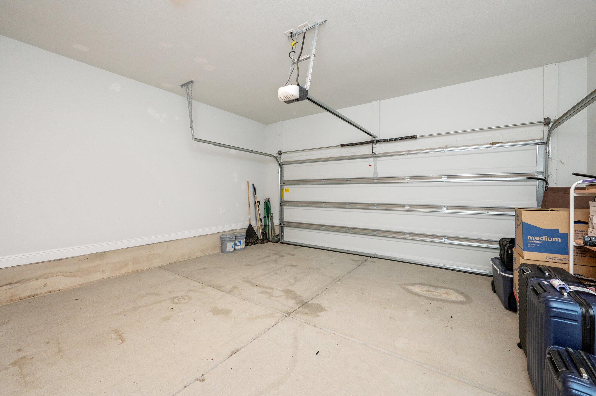 NORTH HILLS - Residential