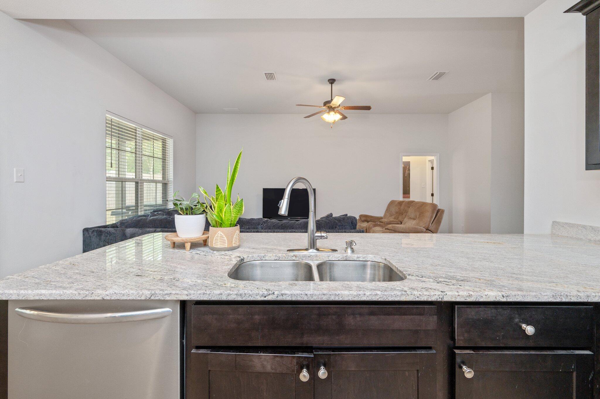 NORTH HILLS - Residential