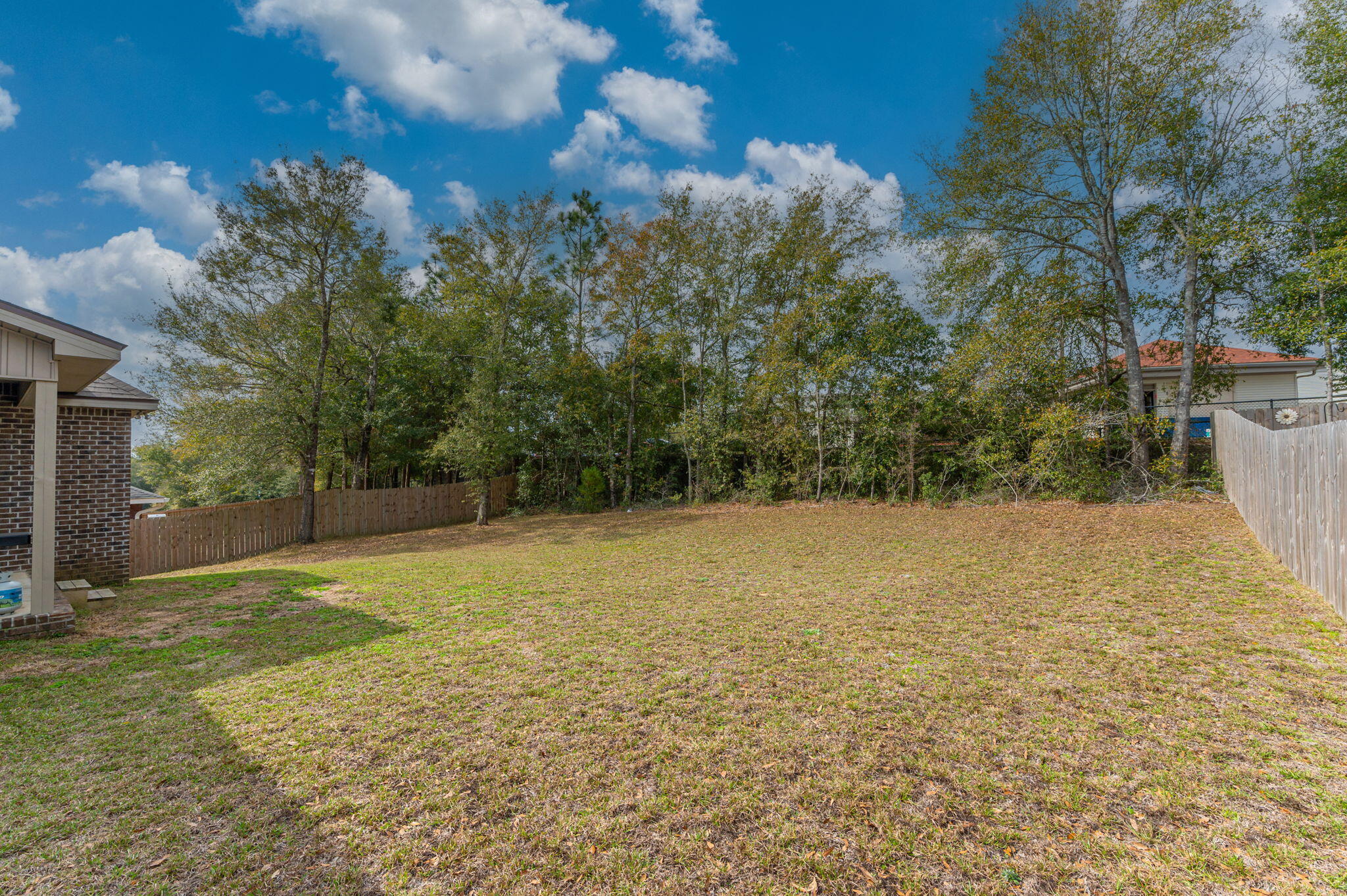 NORTH HILLS - Residential