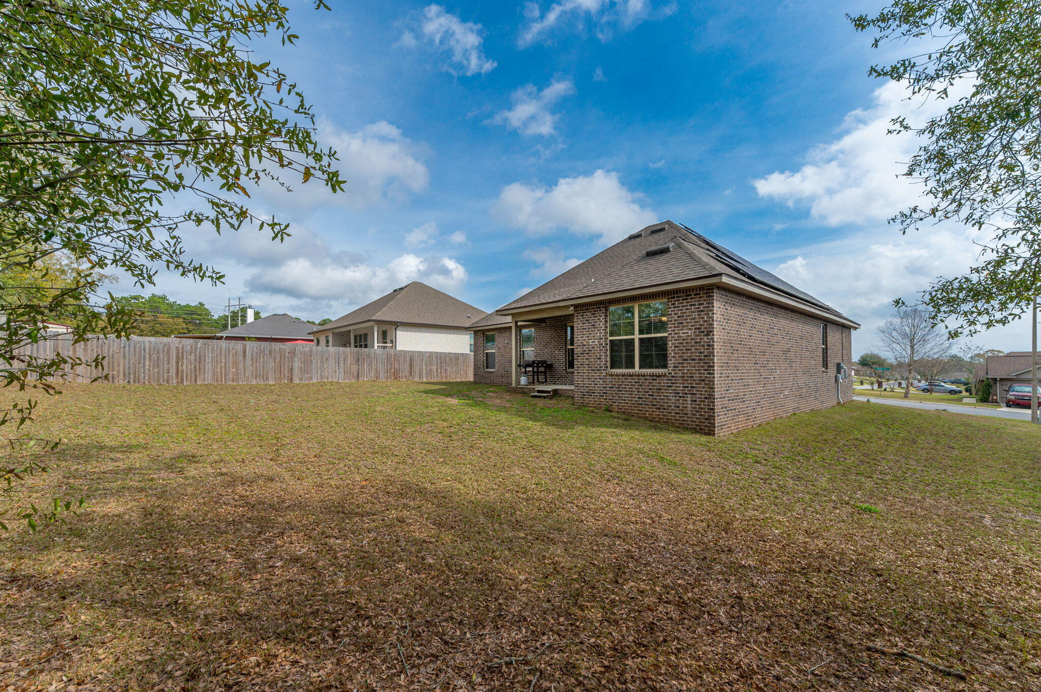 NORTH HILLS - Residential