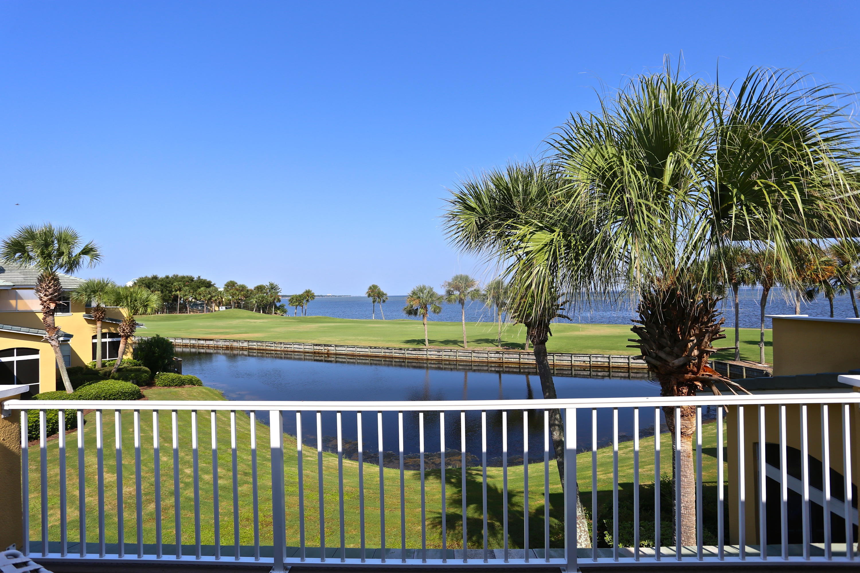 GRAND HARBOUR - Residential