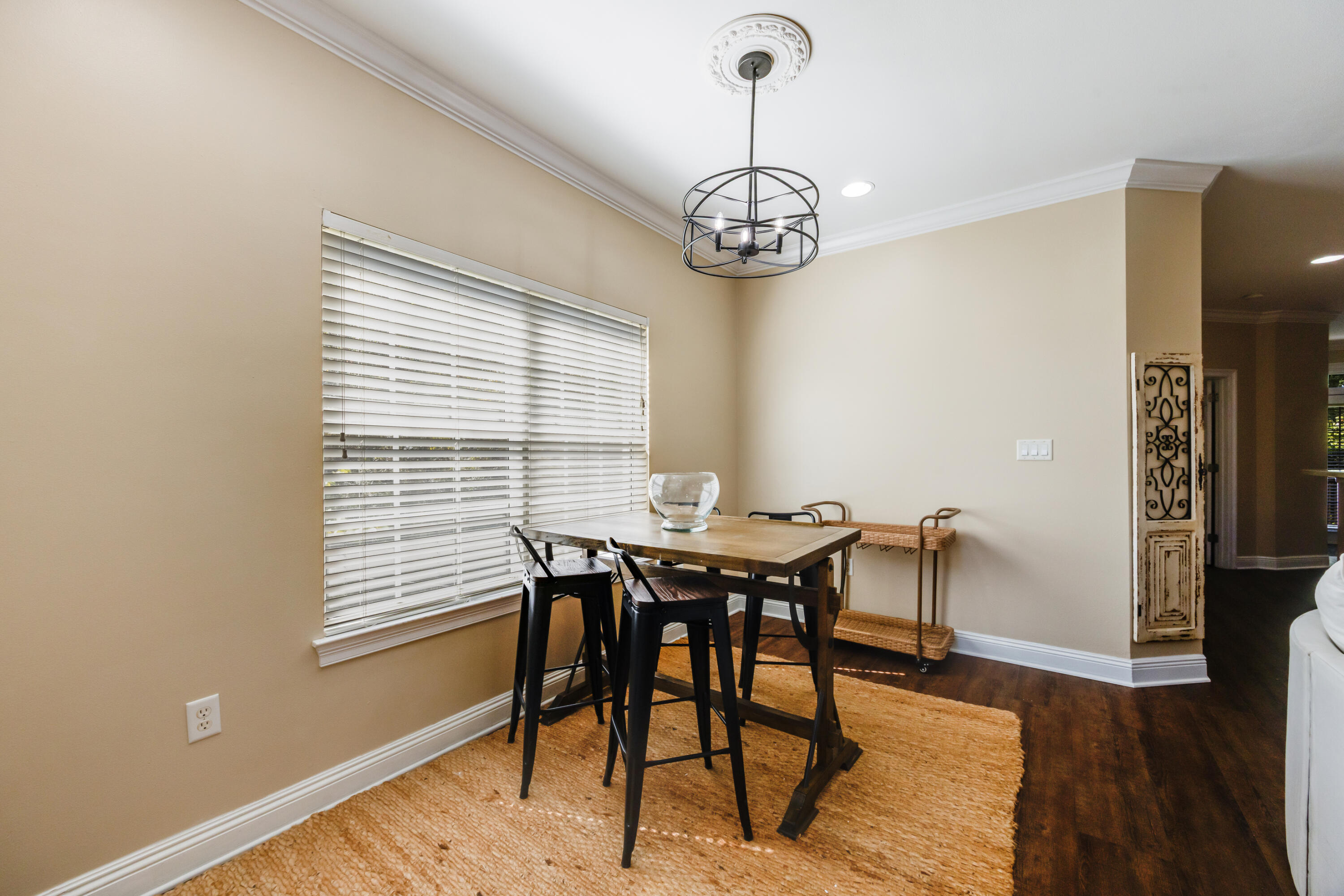 WALTON OAKS TOWNHOMES - Residential