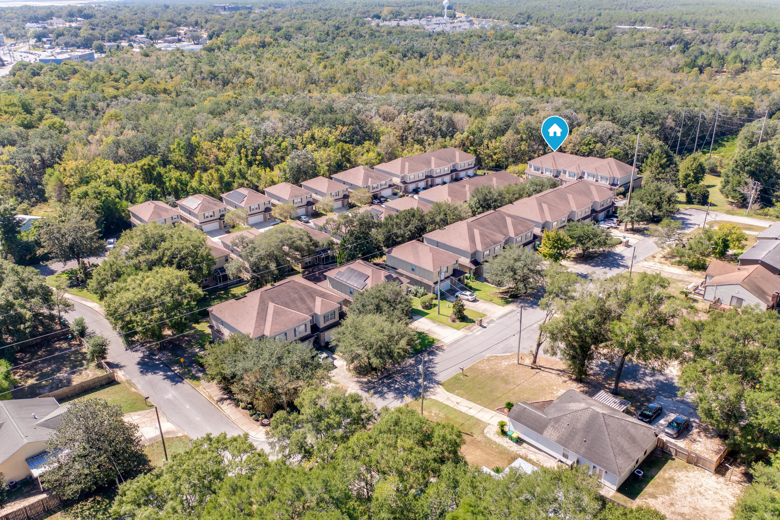 WALTON OAKS TOWNHOMES - Residential