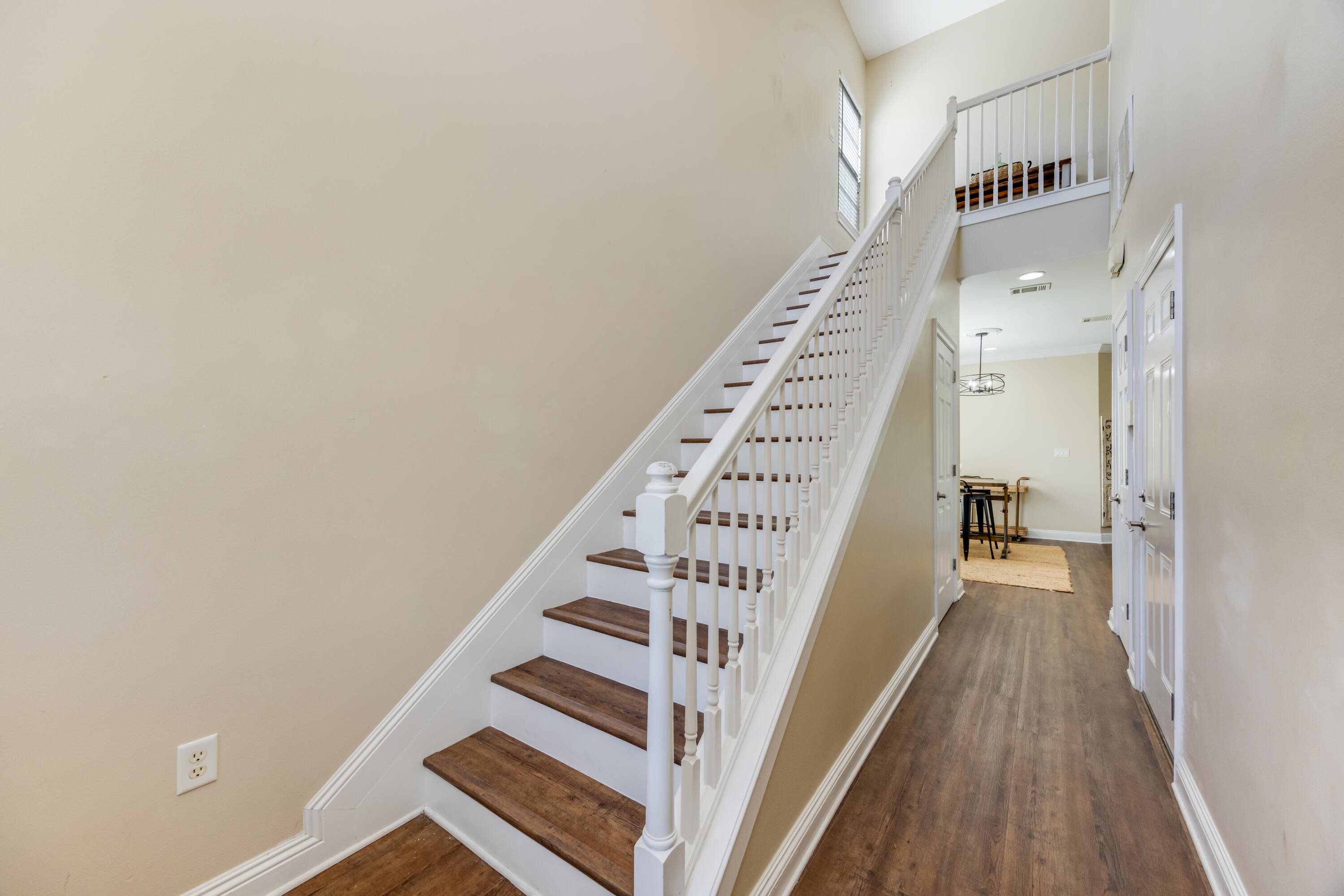 WALTON OAKS TOWNHOMES - Residential