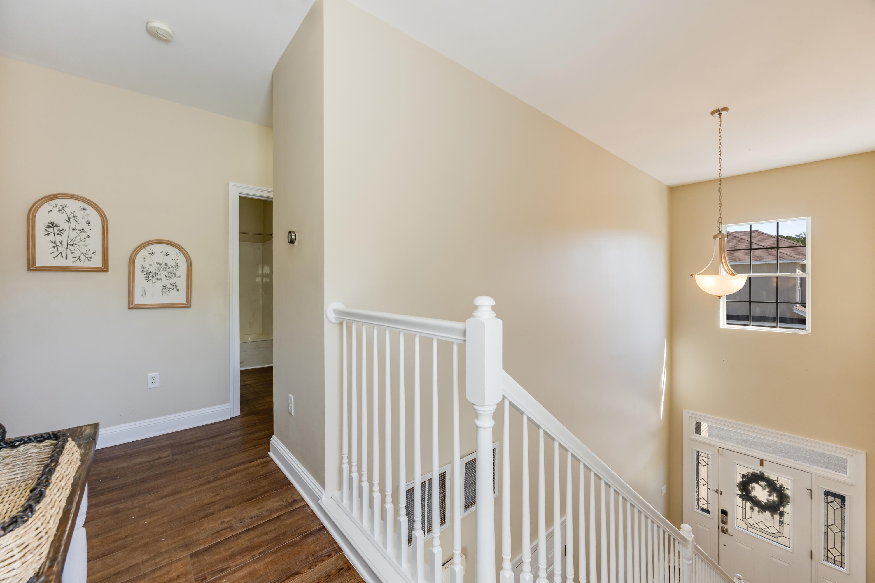 WALTON OAKS TOWNHOMES - Residential