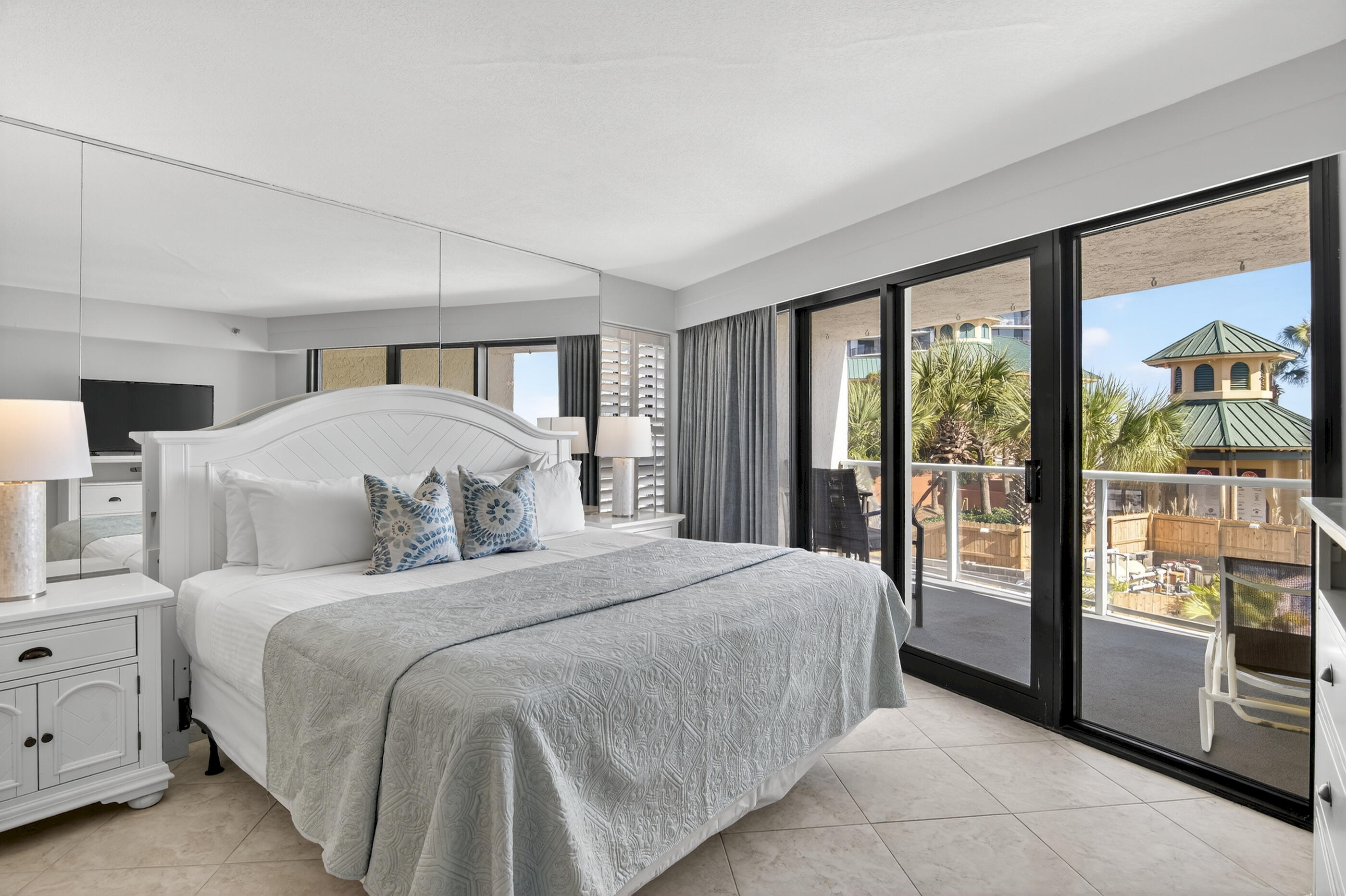 BEACHSIDE TWO - Residential