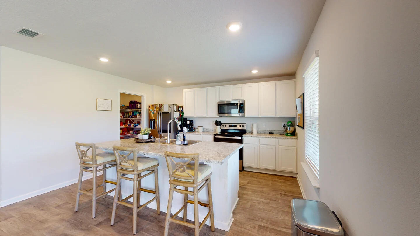 HAMMOCK BAY - MILL COTTAGES - Residential
