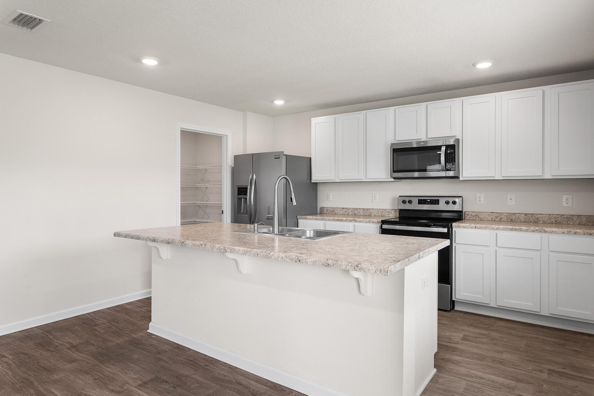 HAMMOCK BAY - MILL COTTAGES - Residential