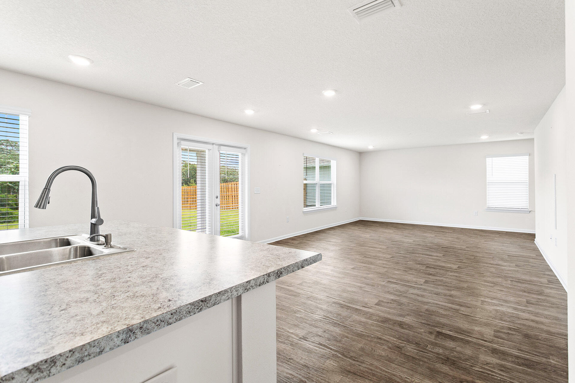 HAMMOCK BAY - MILL COTTAGES - Residential