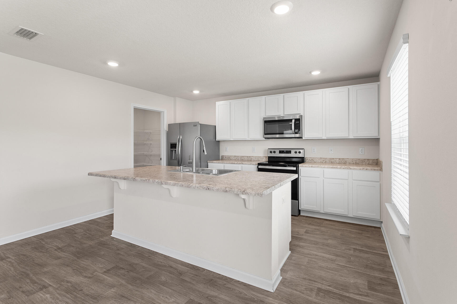 HAMMOCK BAY - MILL COTTAGES - Residential