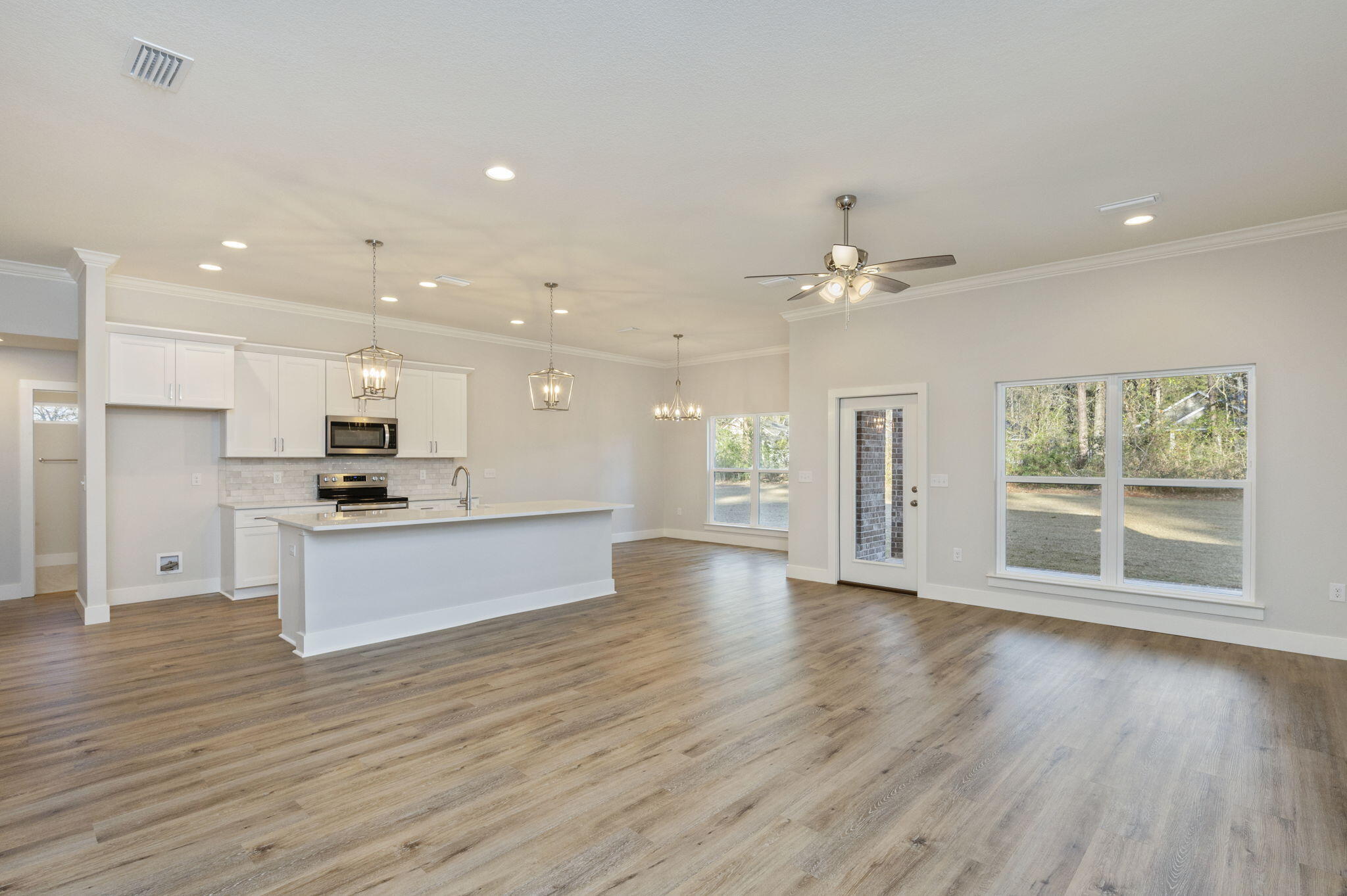 NO RECORDED SUBDIVISION - Residential