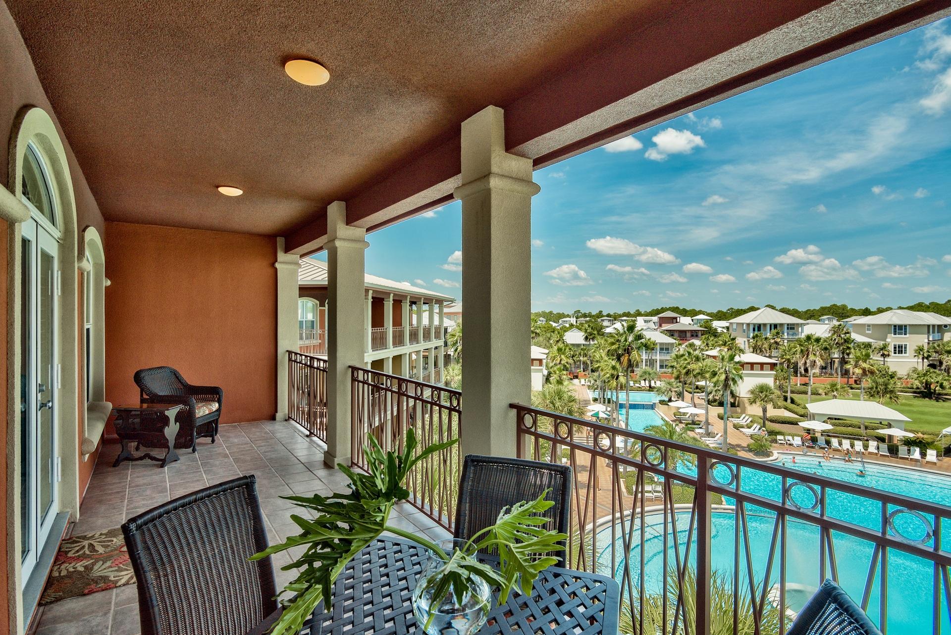 VILLAS AT SEACREST BEACH - Residential
