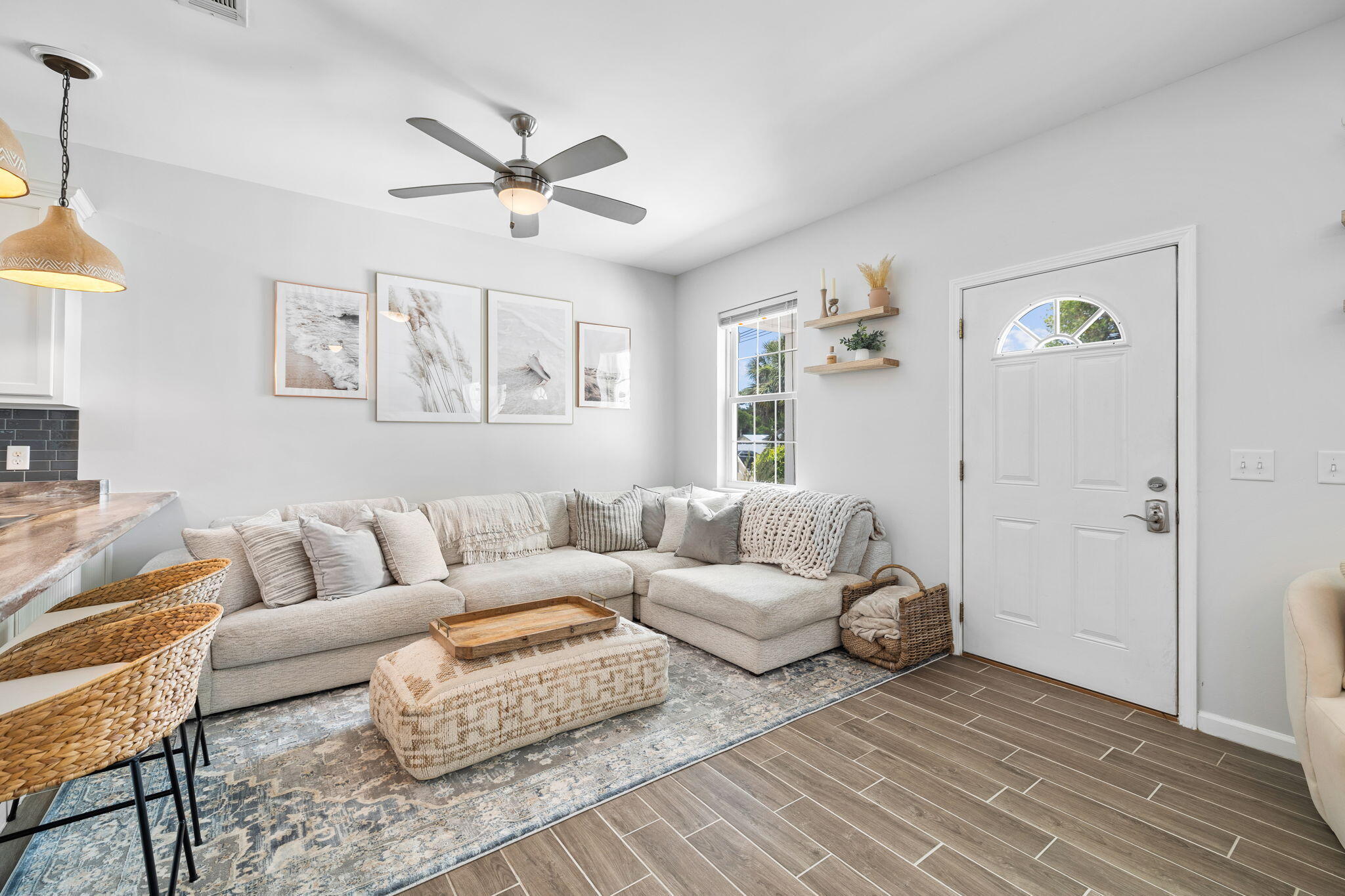 RIVIERA BEACH - Residential