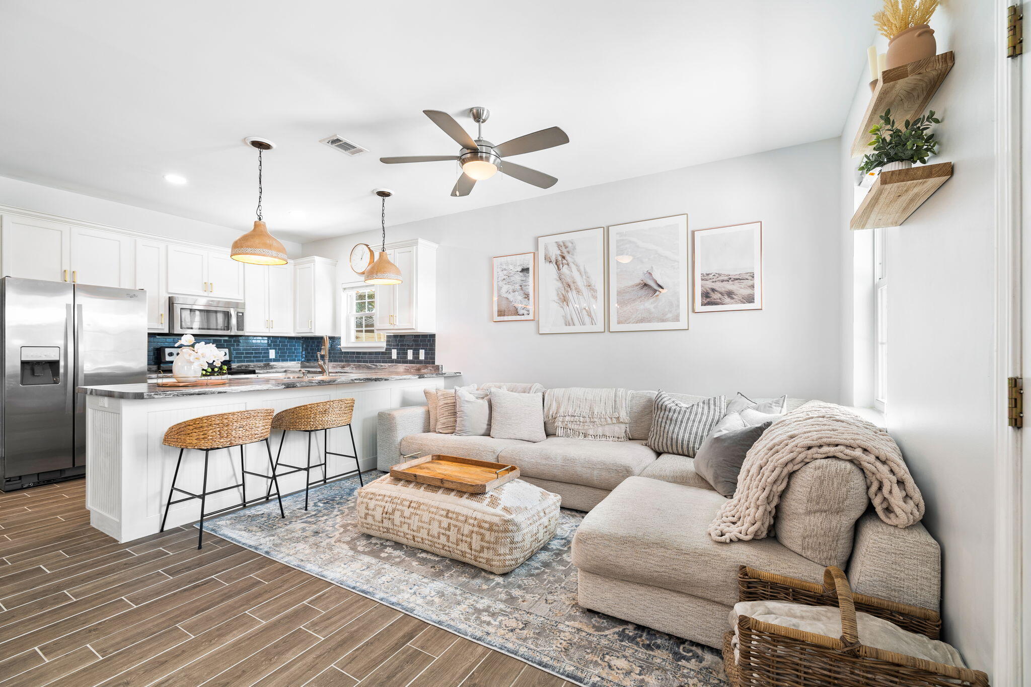 RIVIERA BEACH - Residential