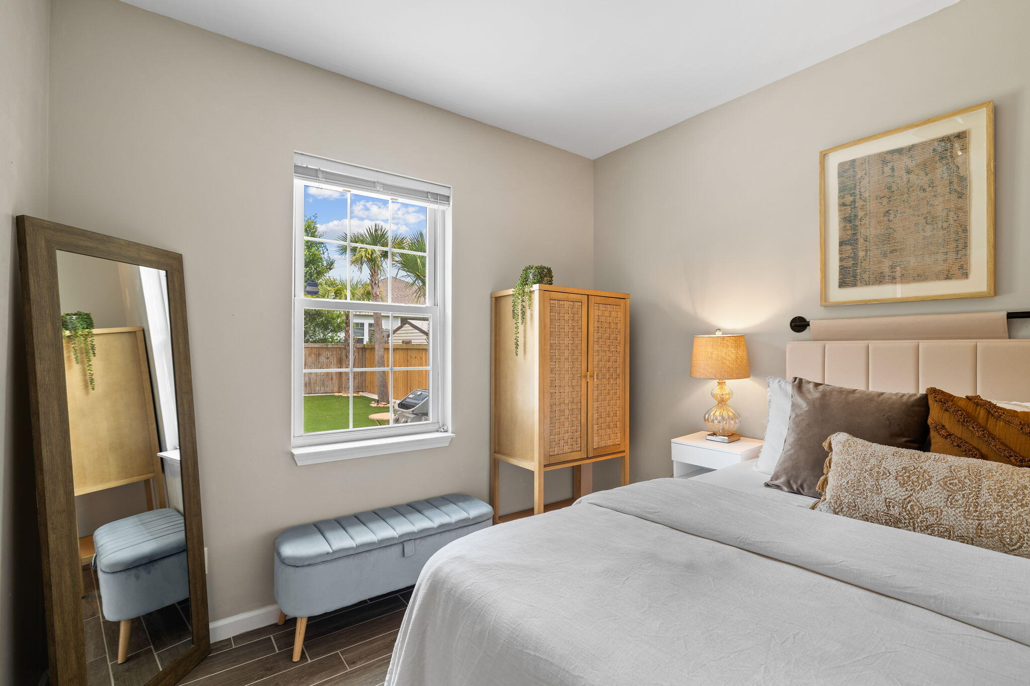 RIVIERA BEACH - Residential