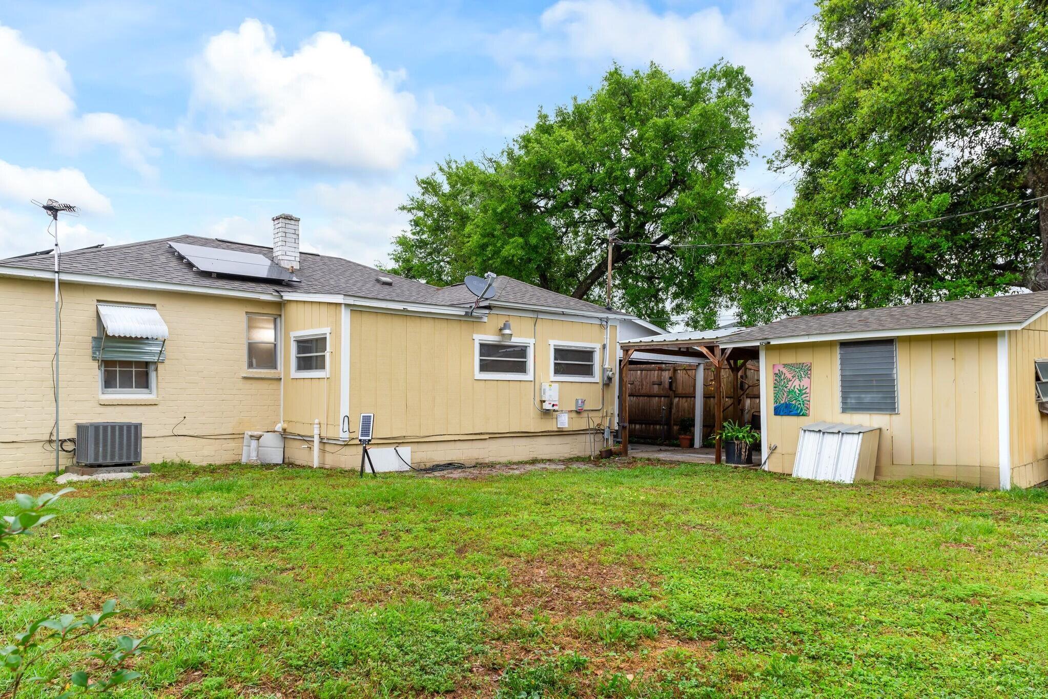 NAVY POINT - Residential