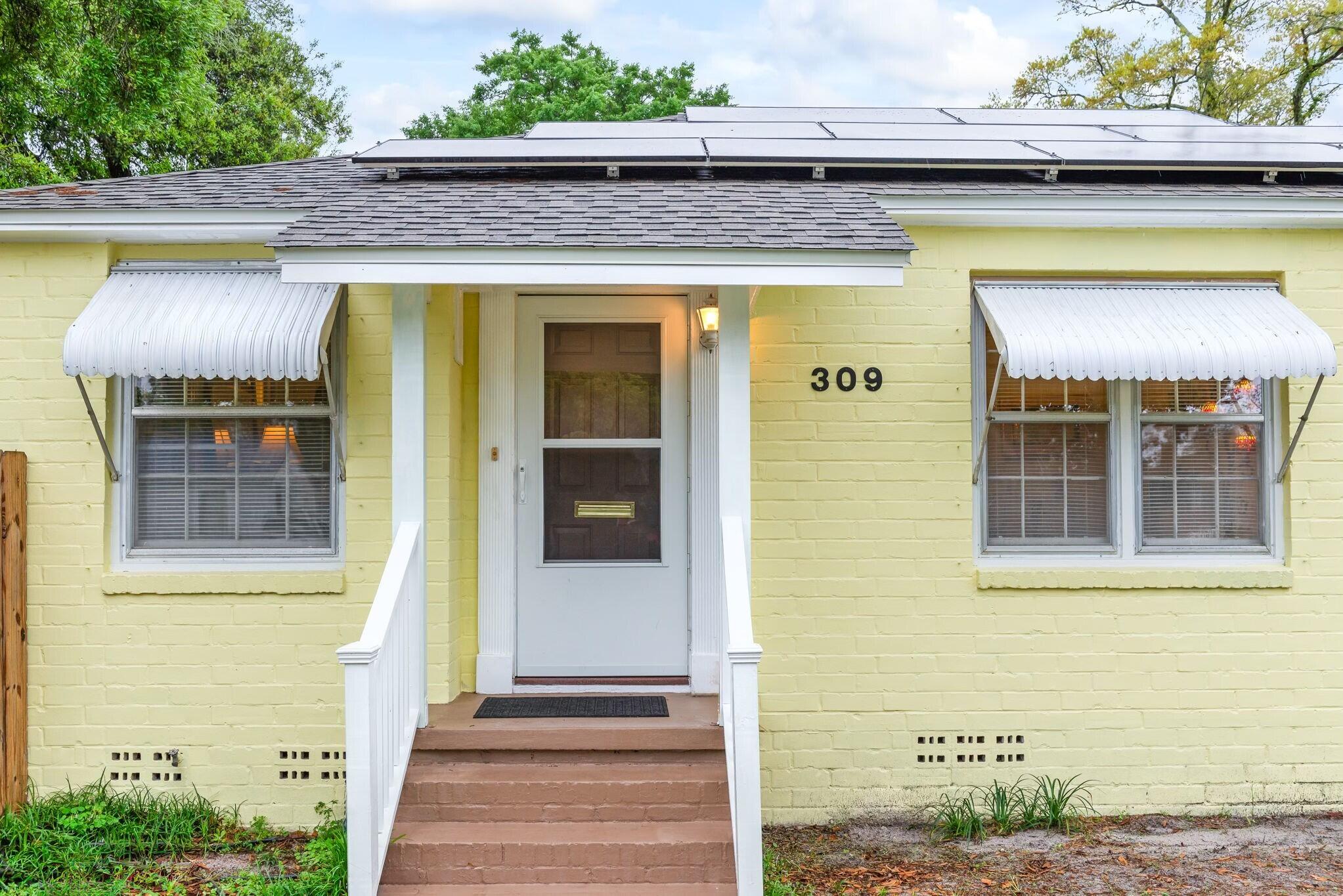 NAVY POINT - Residential