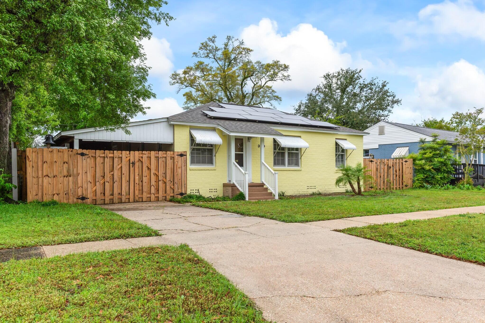 NAVY POINT - Residential