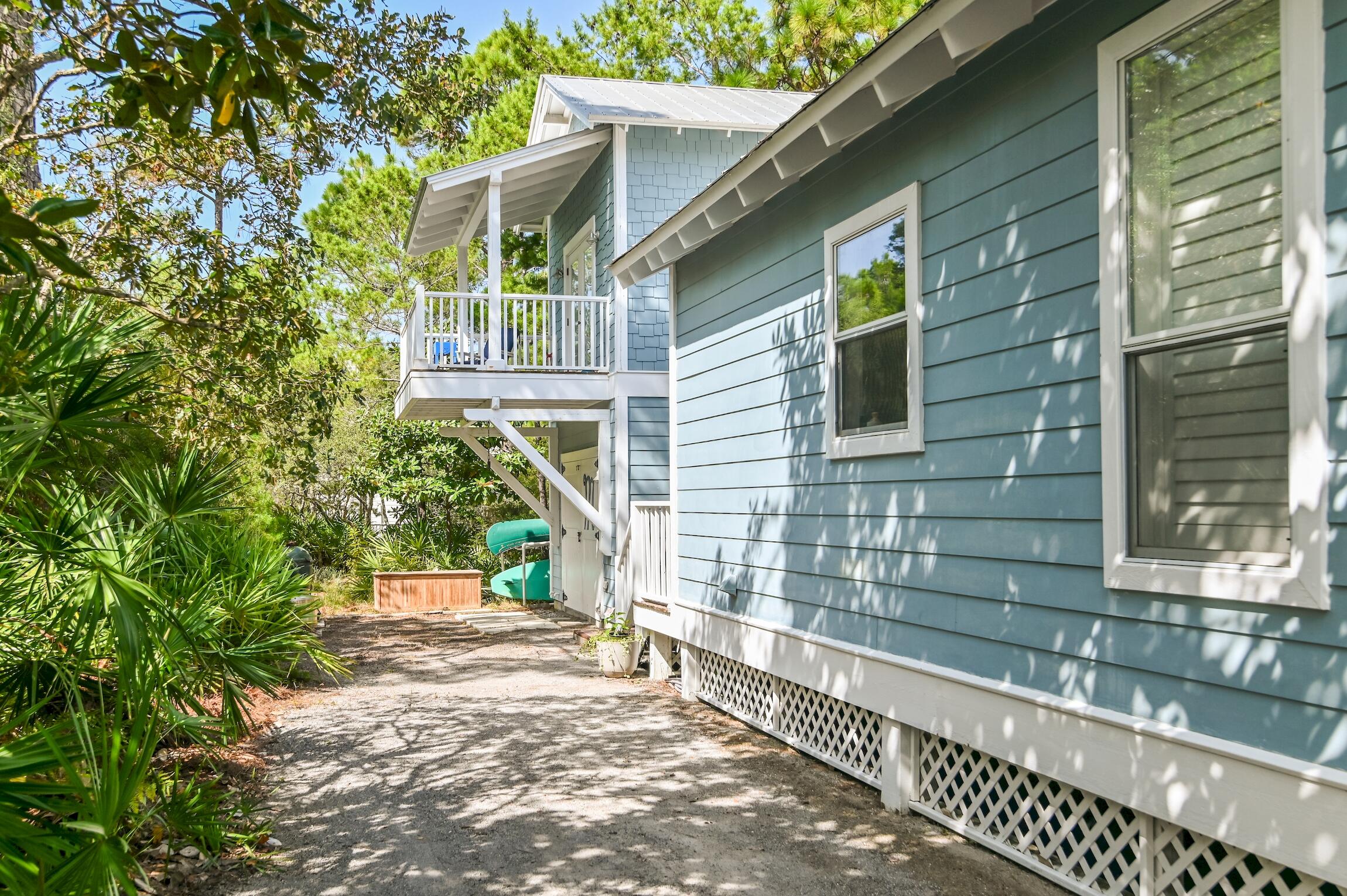 GROVE BY THE SEA - Residential