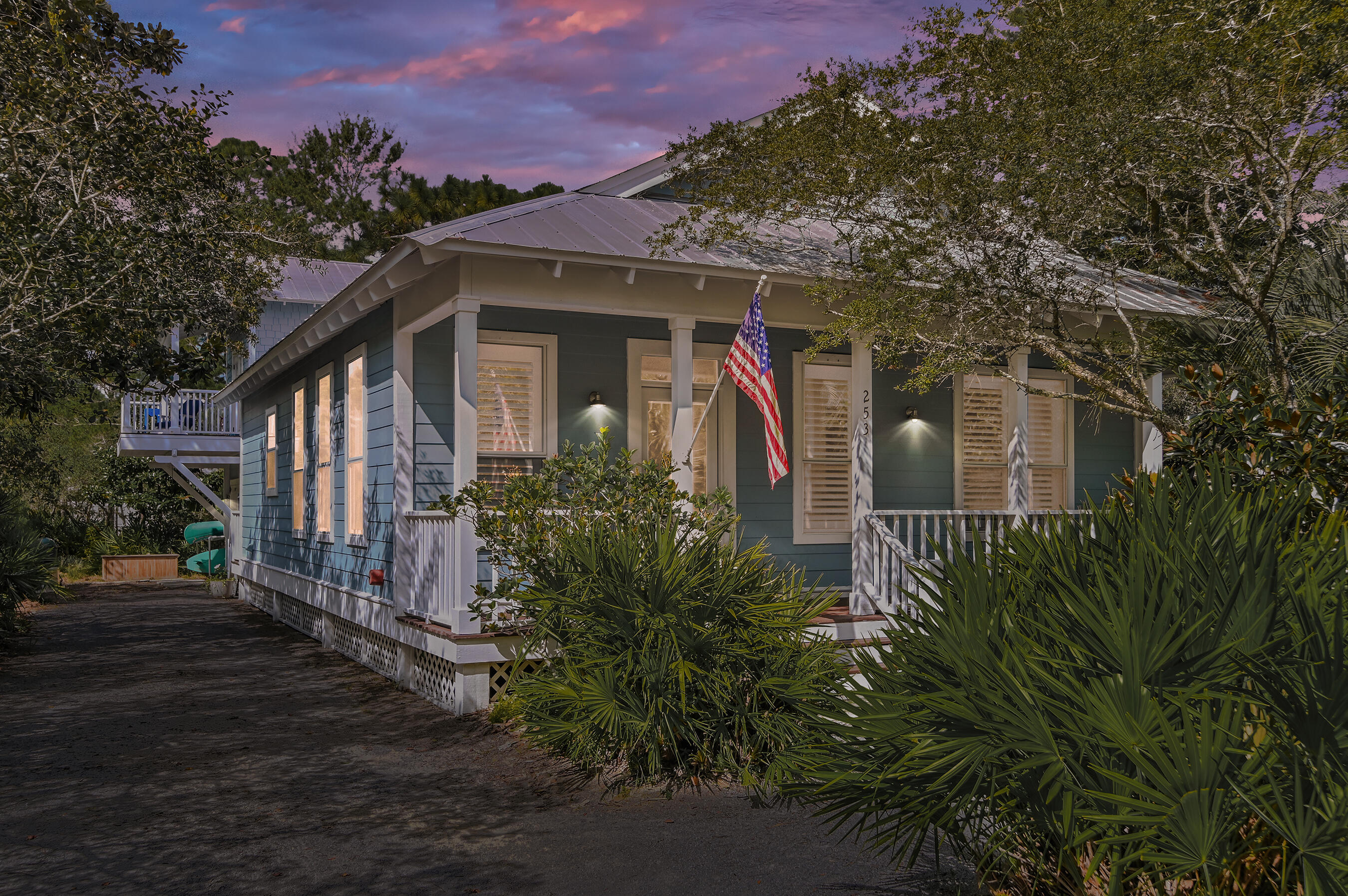 GROVE BY THE SEA - Residential