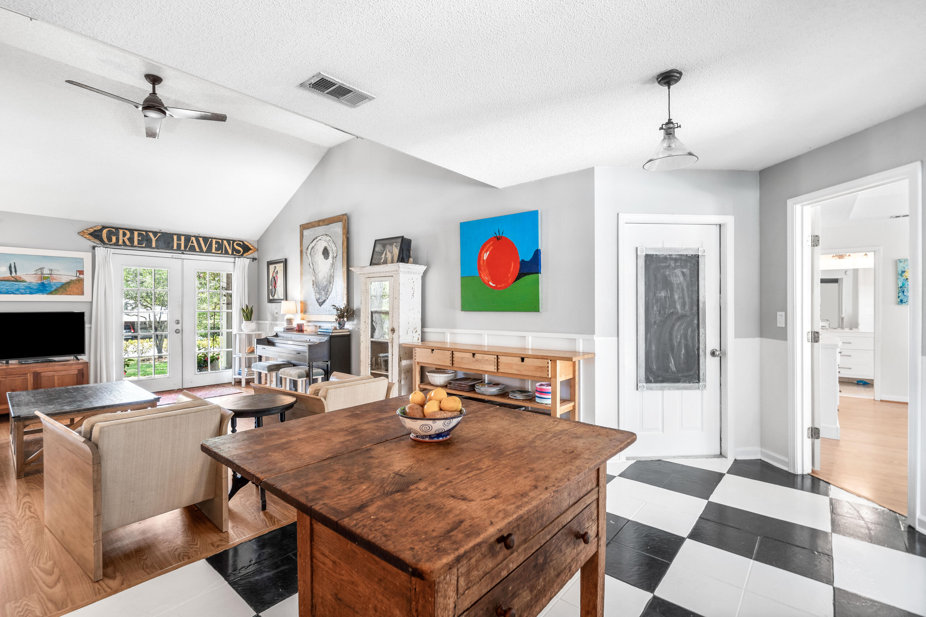 SANTA ROSA RIDGE UNIT 1 - Residential