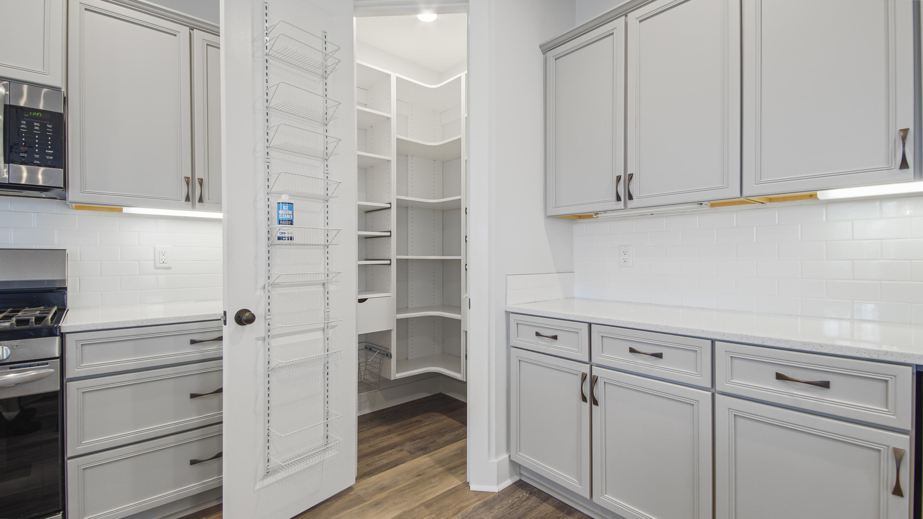 Breakfast Point - Residential