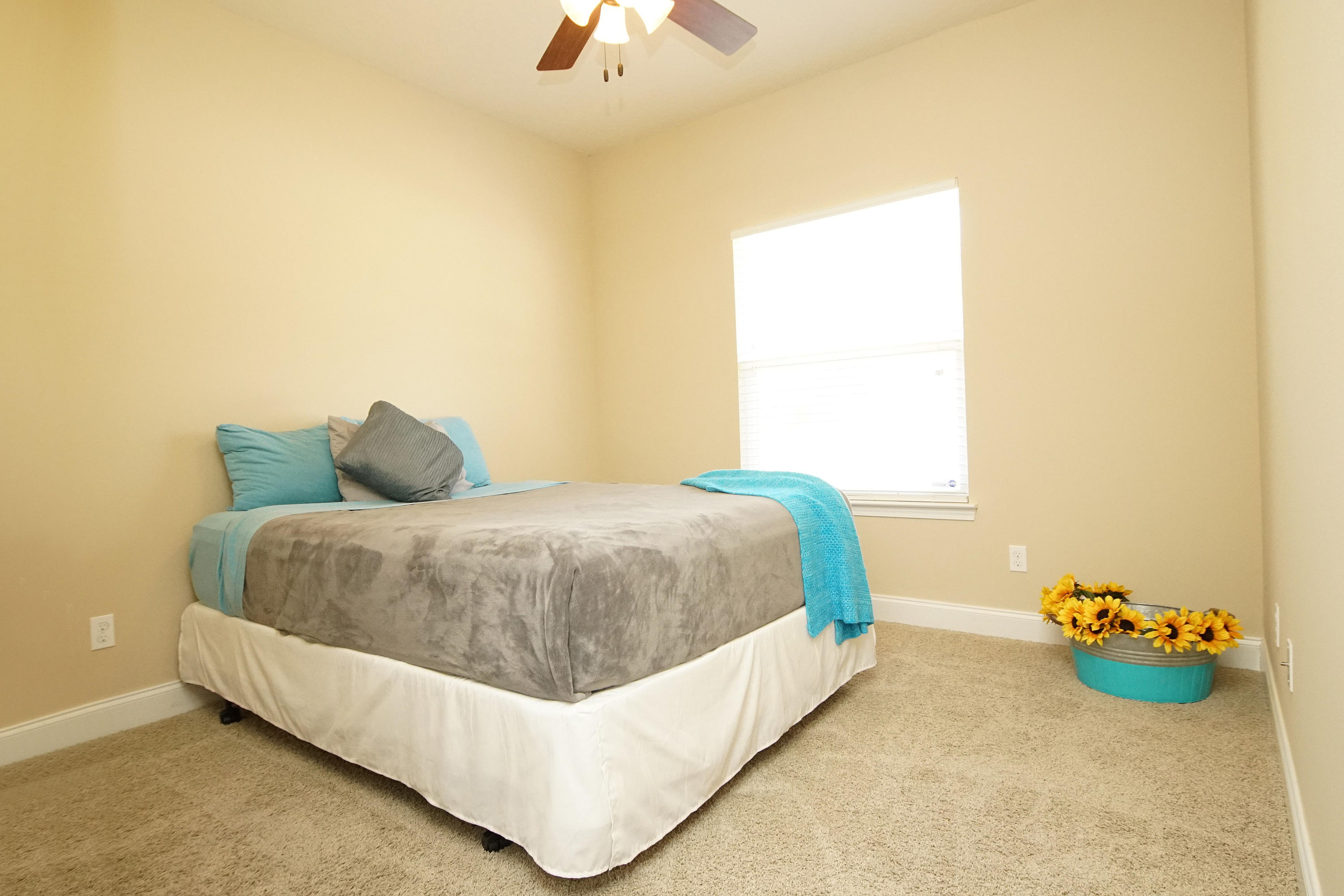 SUNSET STRIP - Residential