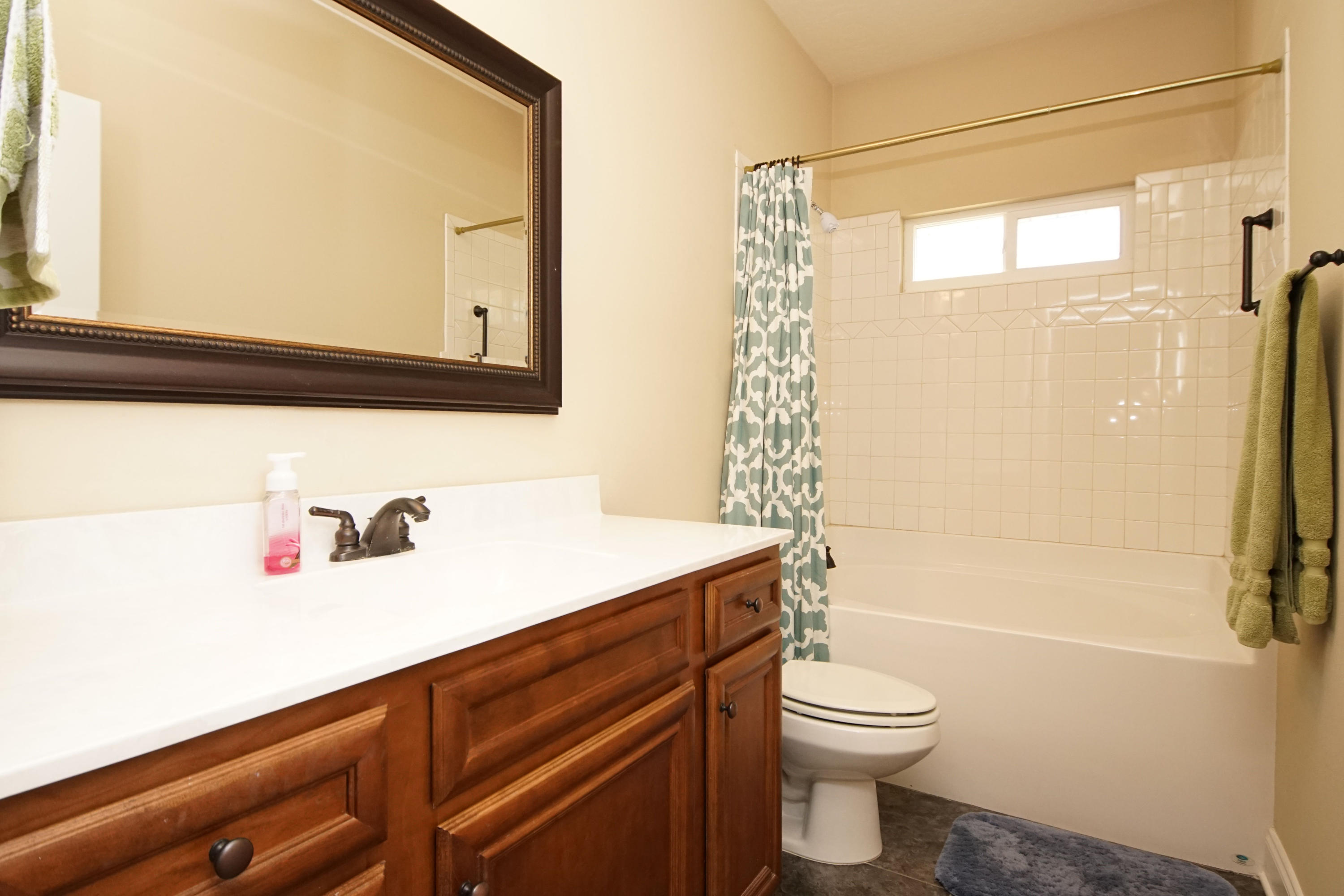 SUNSET STRIP - Residential