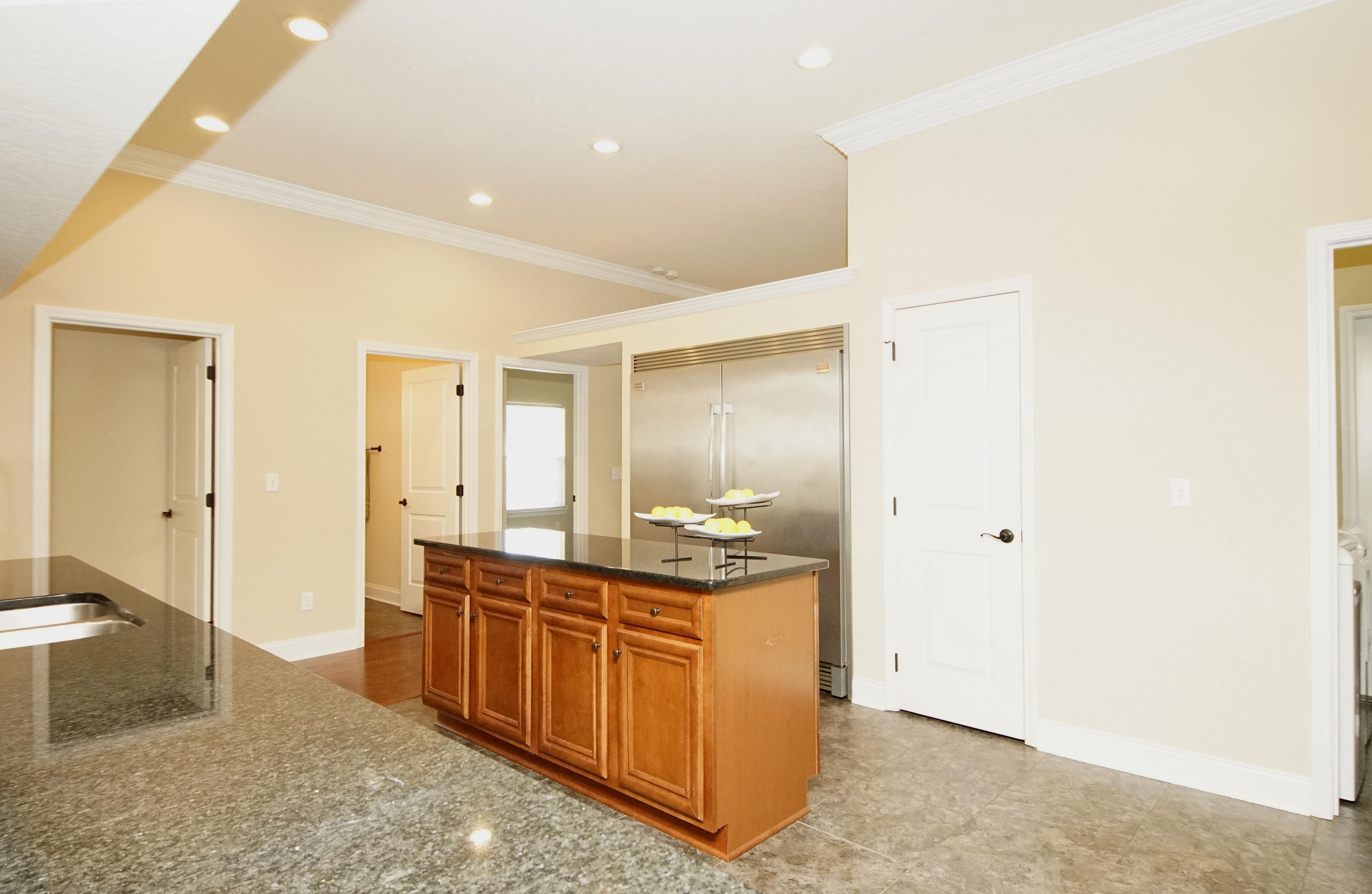 SUNSET STRIP - Residential